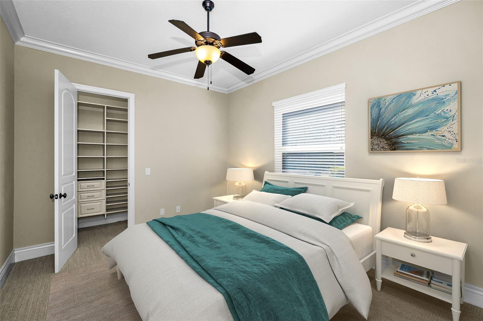 Listing photo id 31 for 9933 Milano Drive