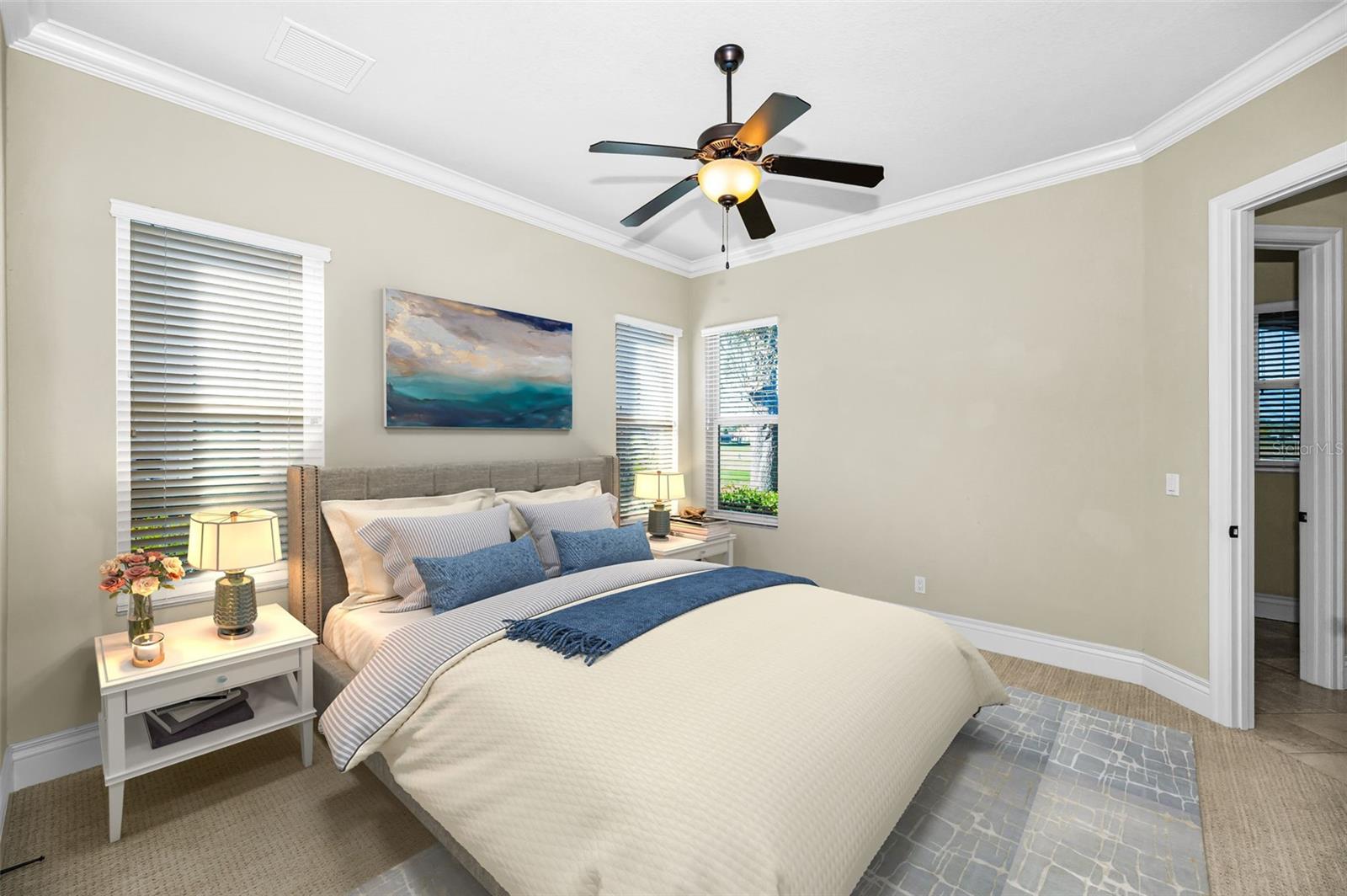 Listing photo id 37 for 9933 Milano Drive