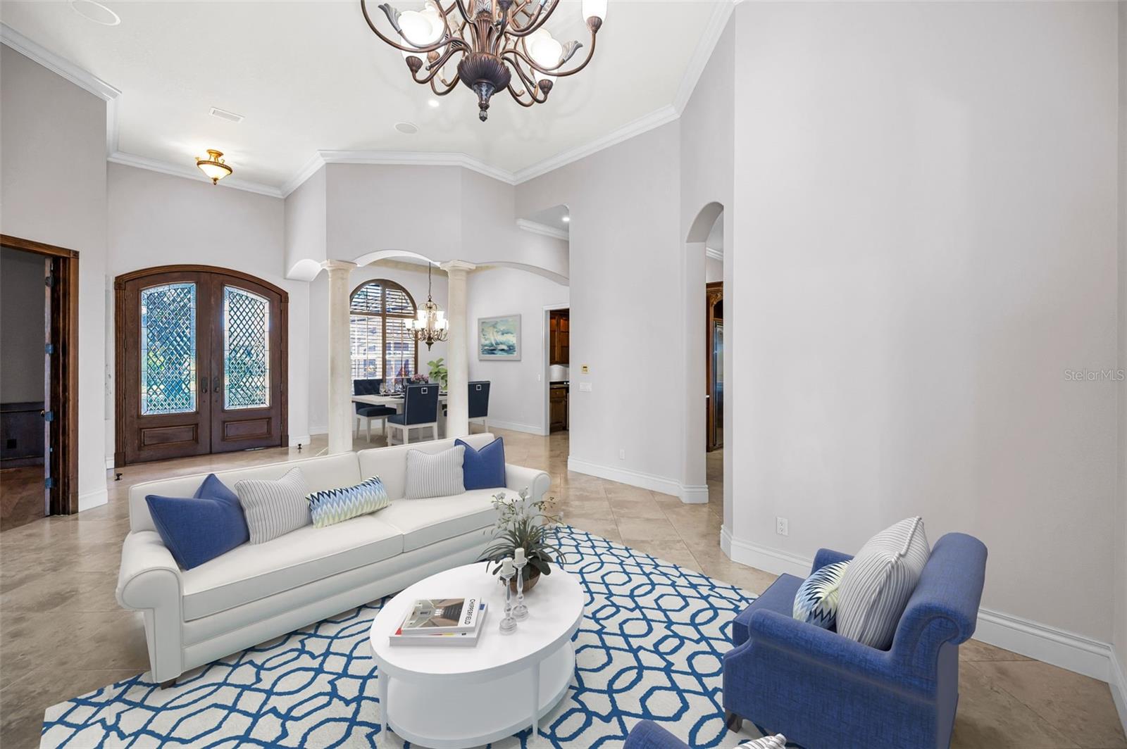 Listing photo id 7 for 9933 Milano Drive