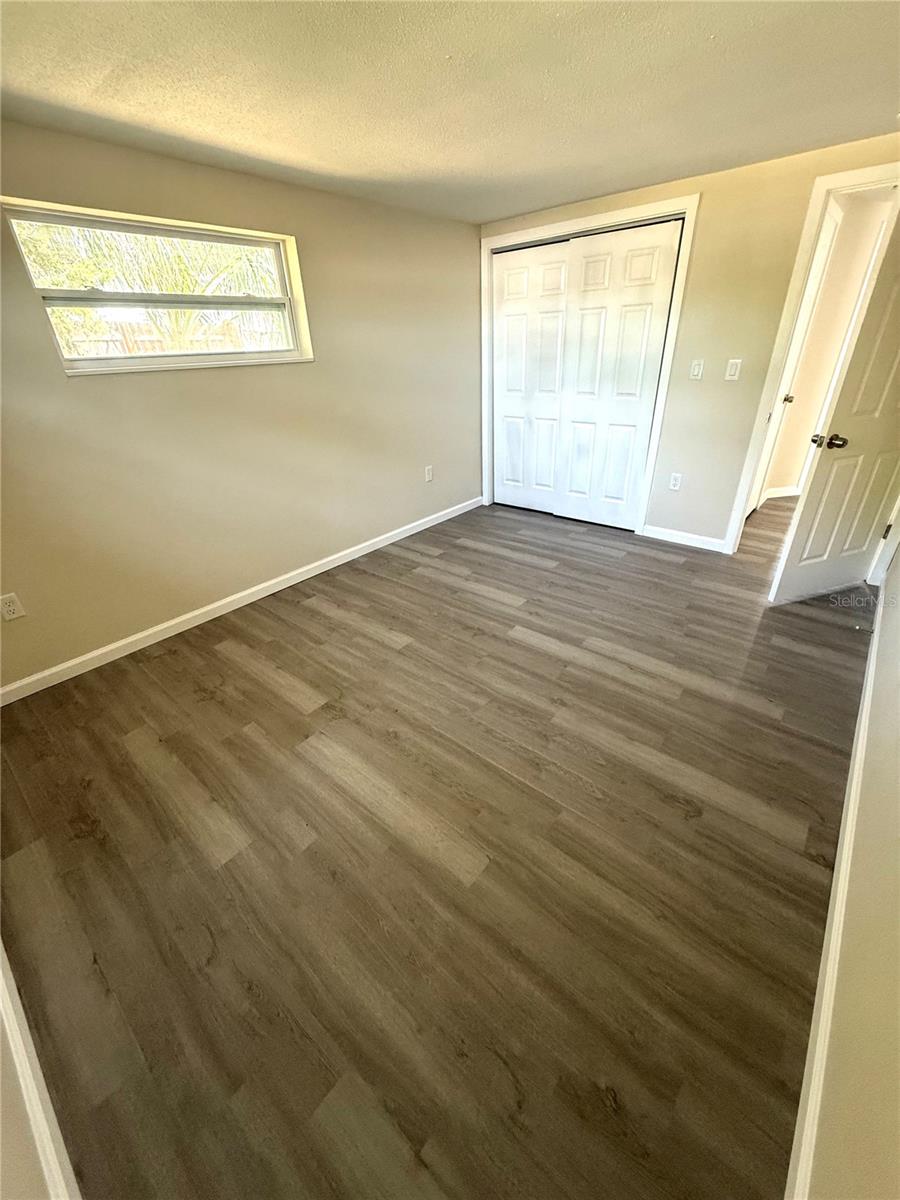 Image 11 of 32 For 5318, 5320, 5324 Cedar Lane