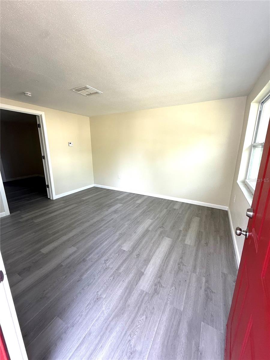 Image 26 of 32 For 5318, 5320, 5324 Cedar Lane