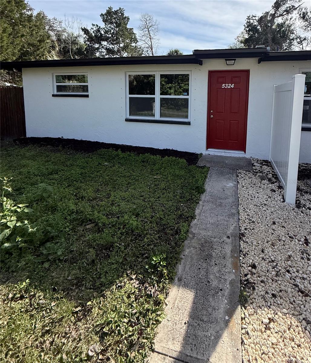 Image 3 of 32 For 5318, 5320, 5324 Cedar Lane