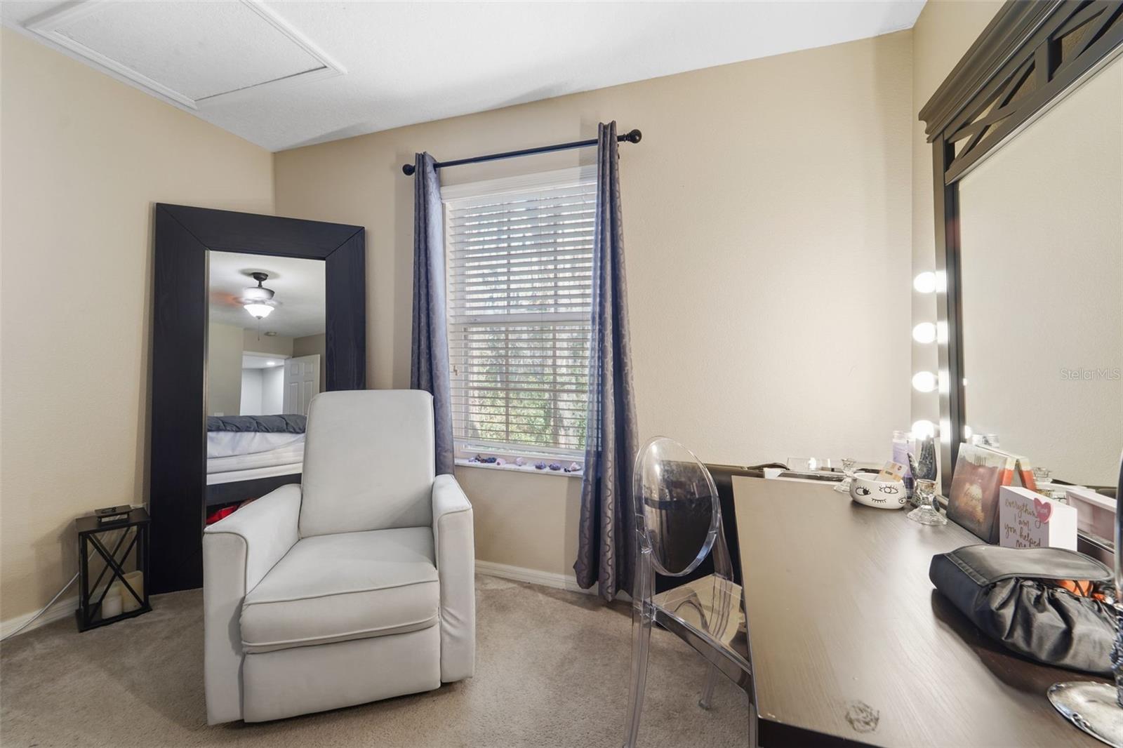 Image 14 of 27 For 17539 Hugh Lane