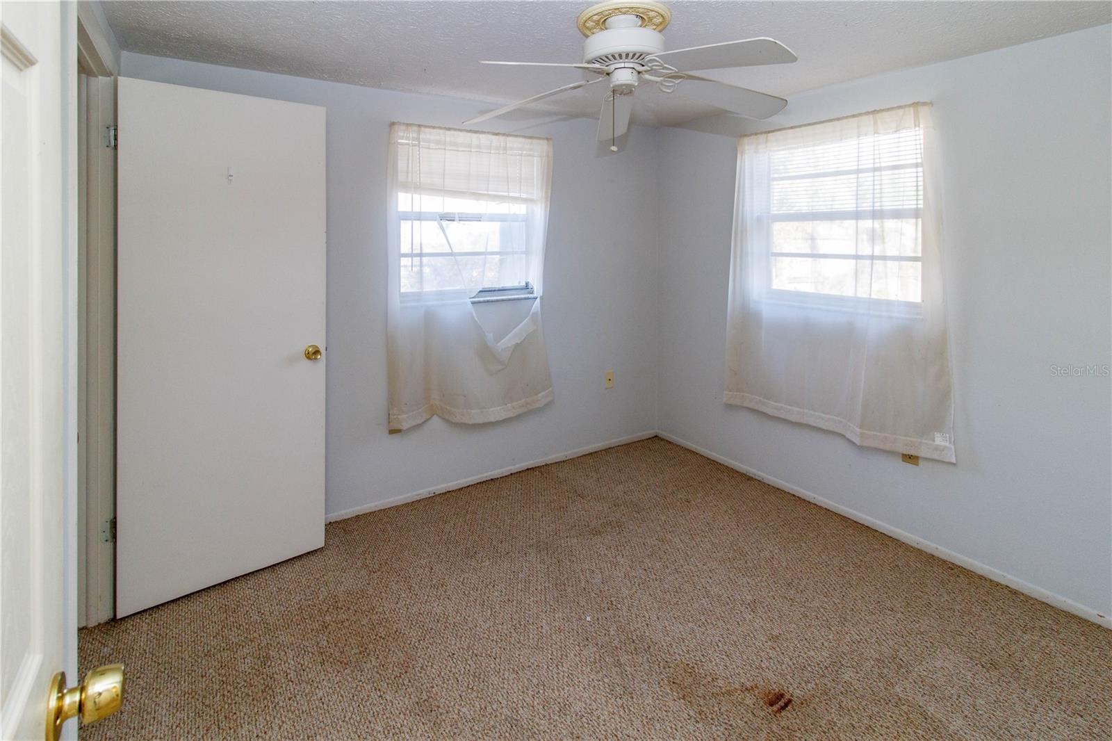 Image 14 of 22 For 7209 Dipaola Drive