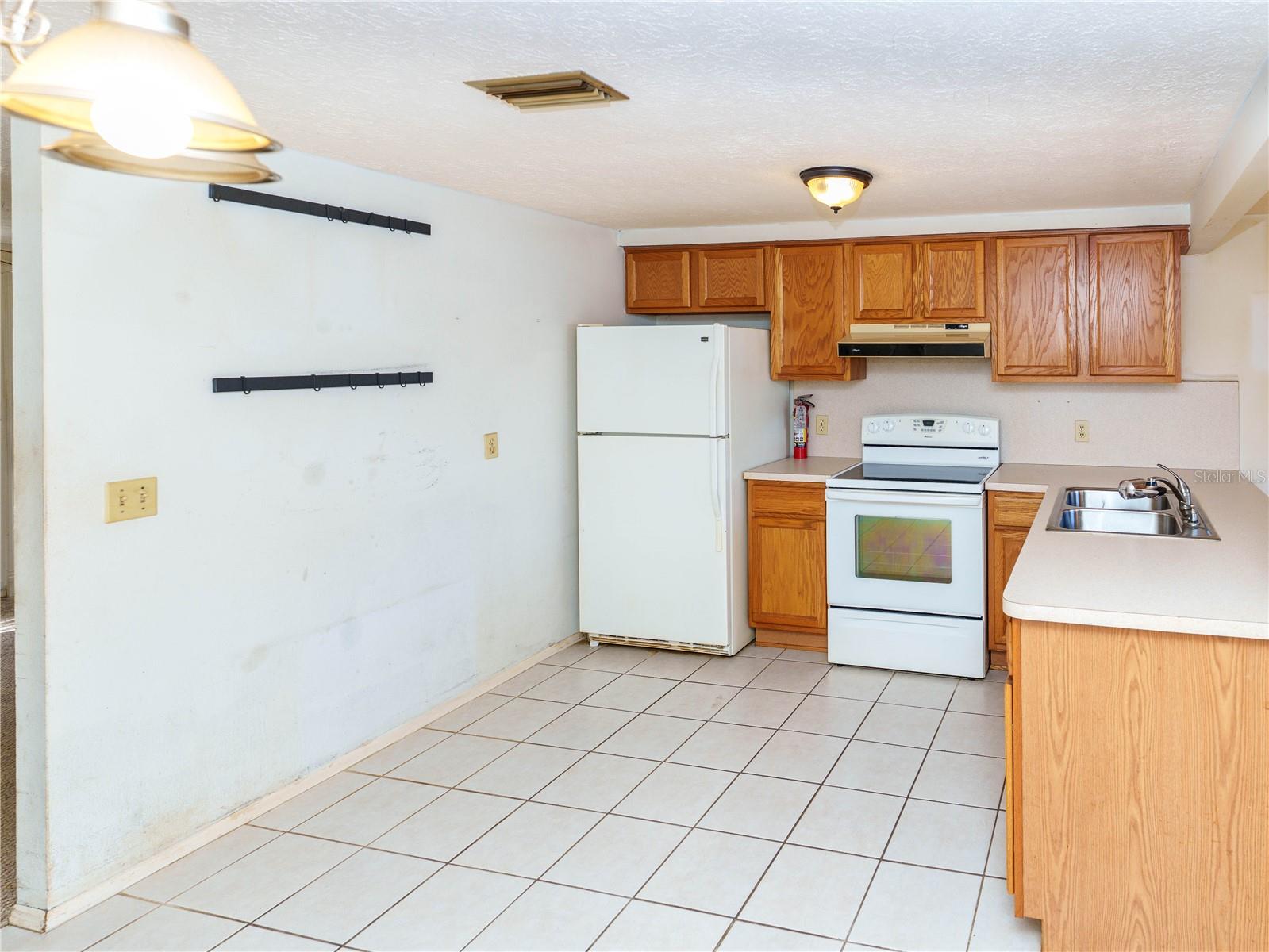 Image 8 of 22 For 7209 Dipaola Drive