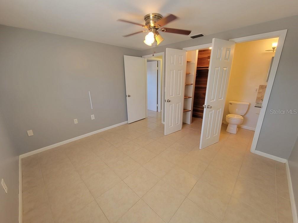 Image 12 of 23 For 4542 Grand Central Avenue