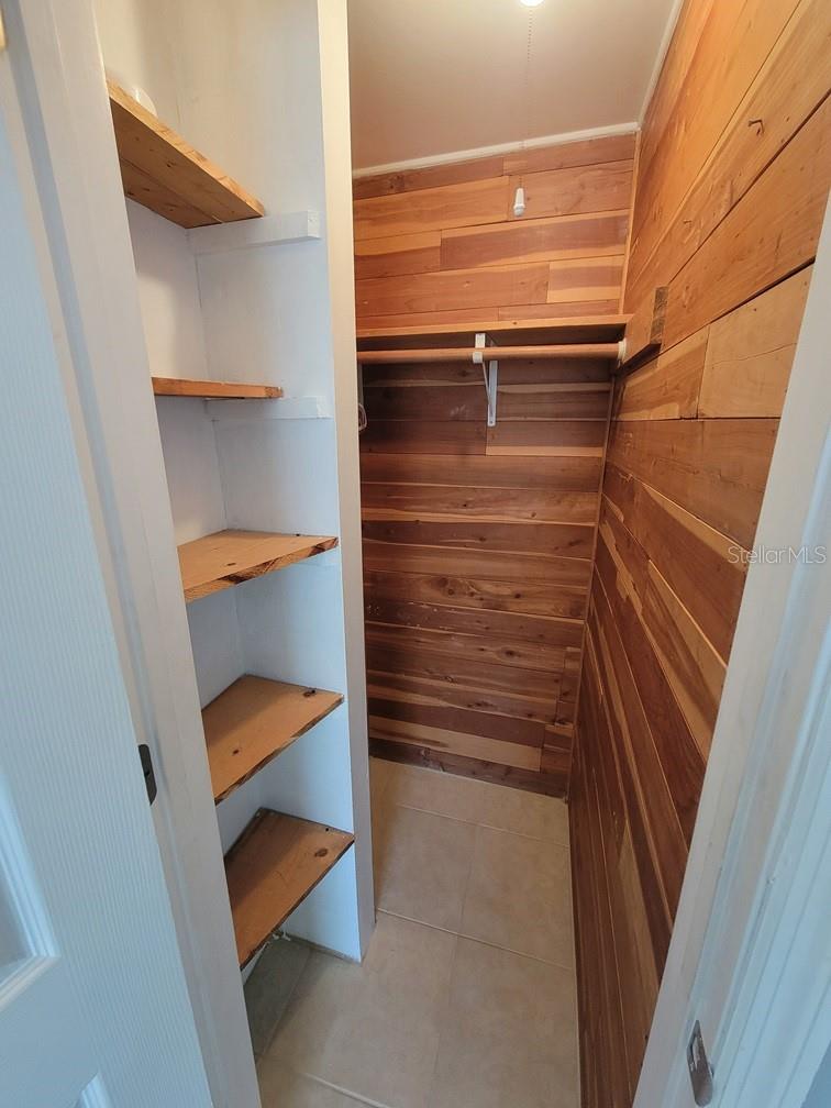 Image 13 of 23 For 4542 Grand Central Avenue