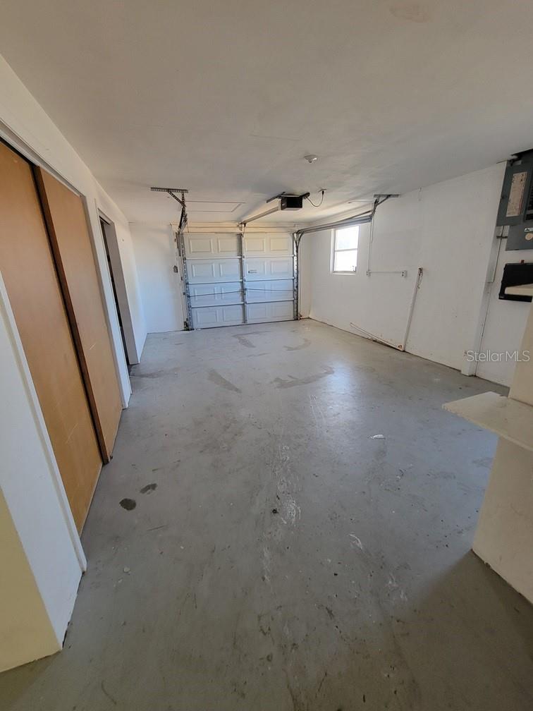 Image 21 of 23 For 4542 Grand Central Avenue