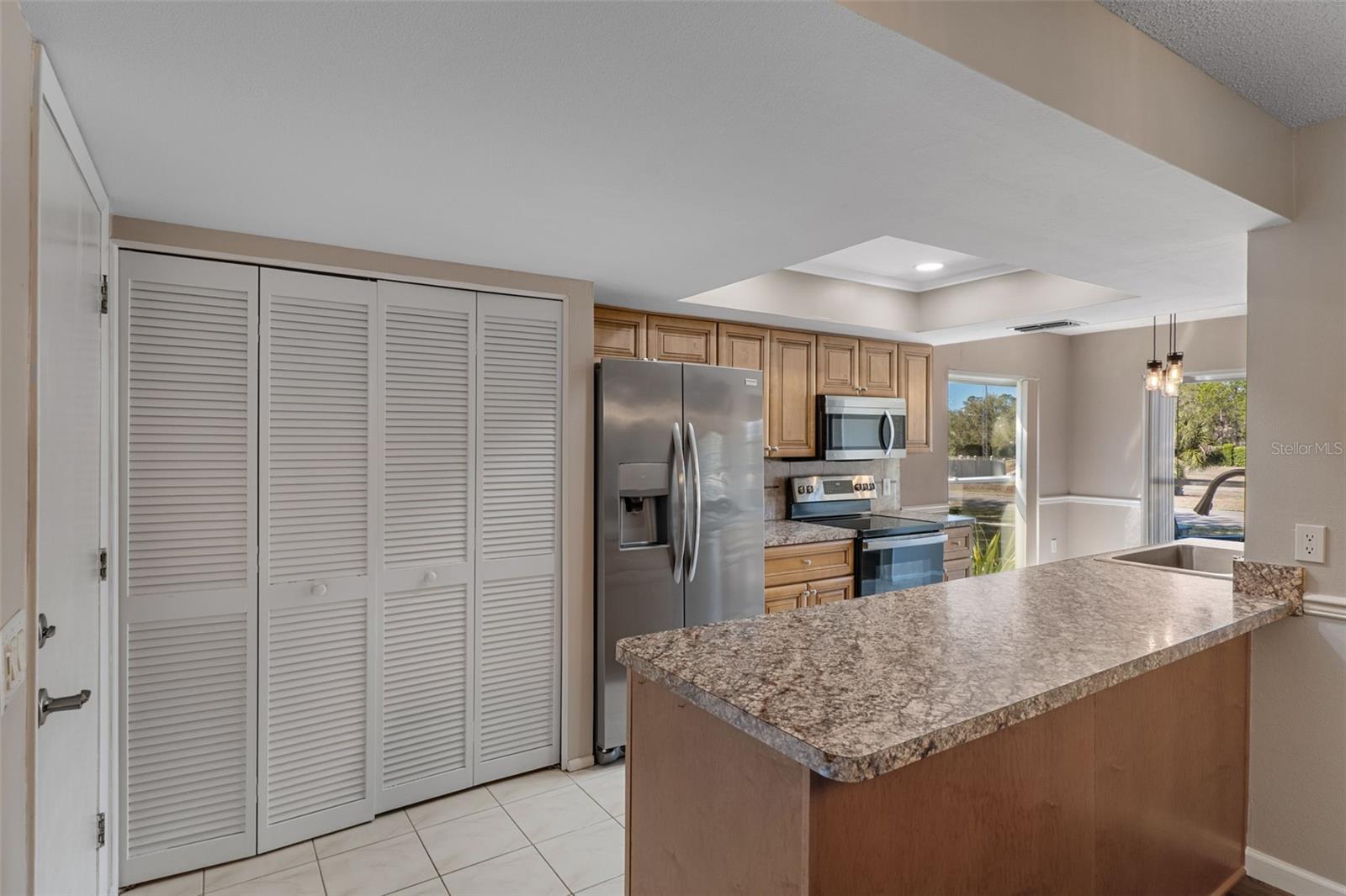 Image 16 of 74 For 6282 Darien Way