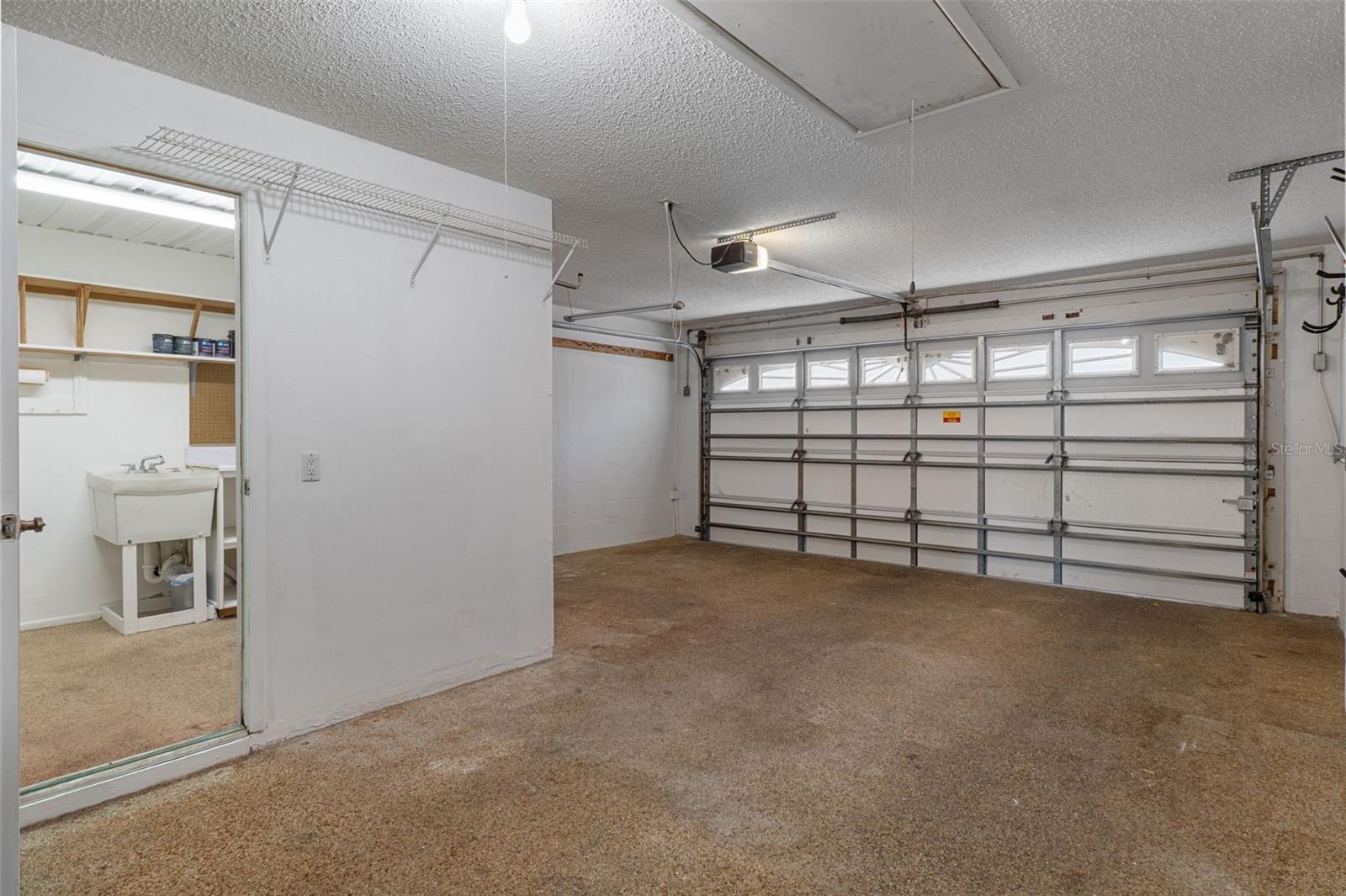 Image 37 of 74 For 6282 Darien Way