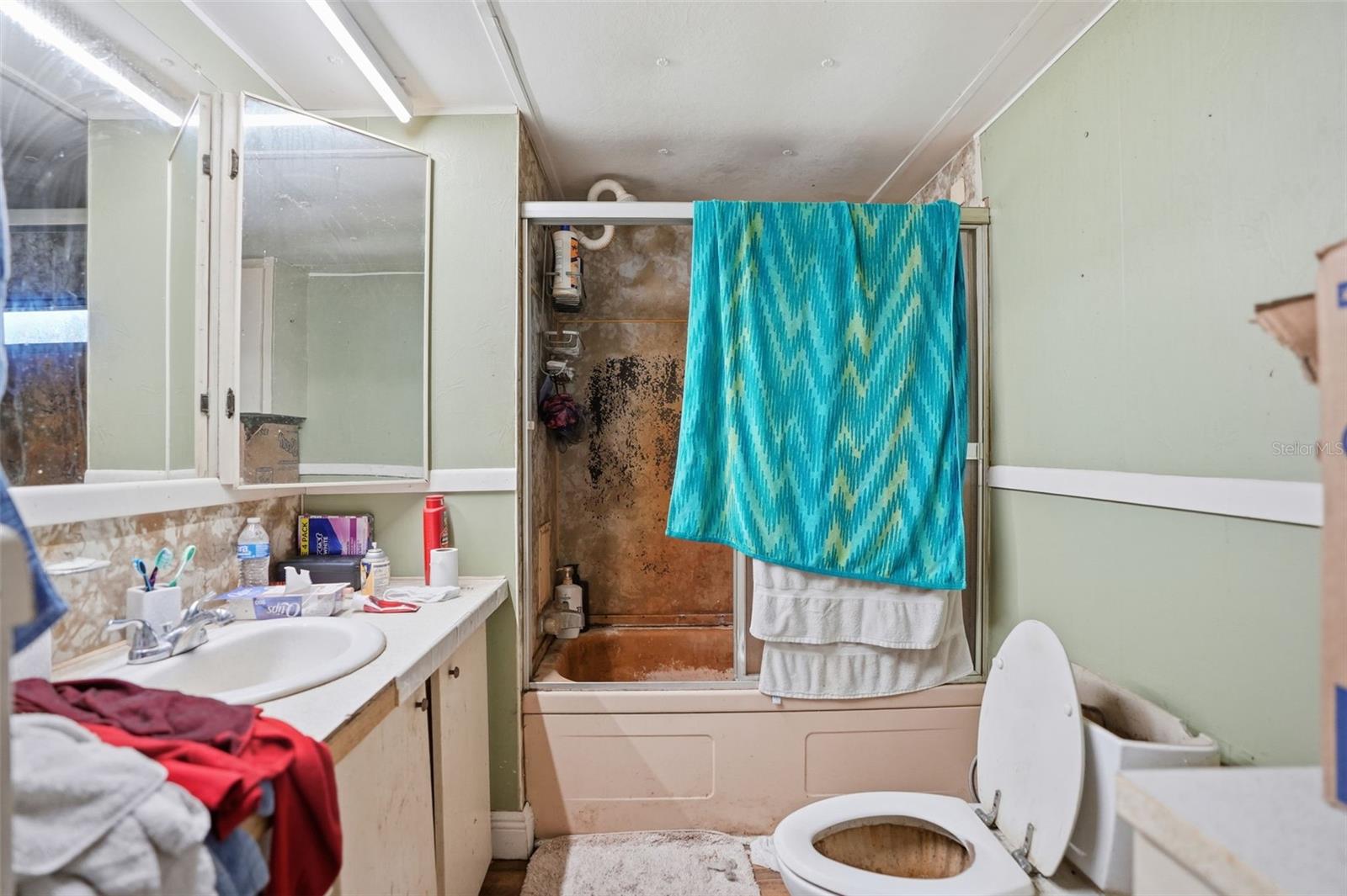 Image 13 of 25 For 9239 Ottawa Street