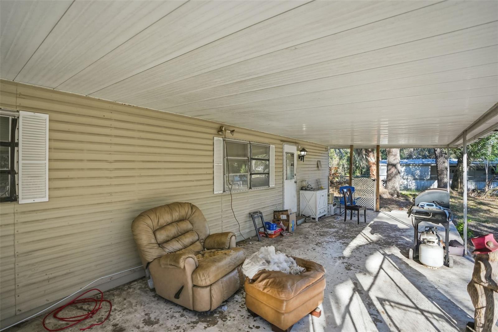 Image 4 of 25 For 9239 Ottawa Street