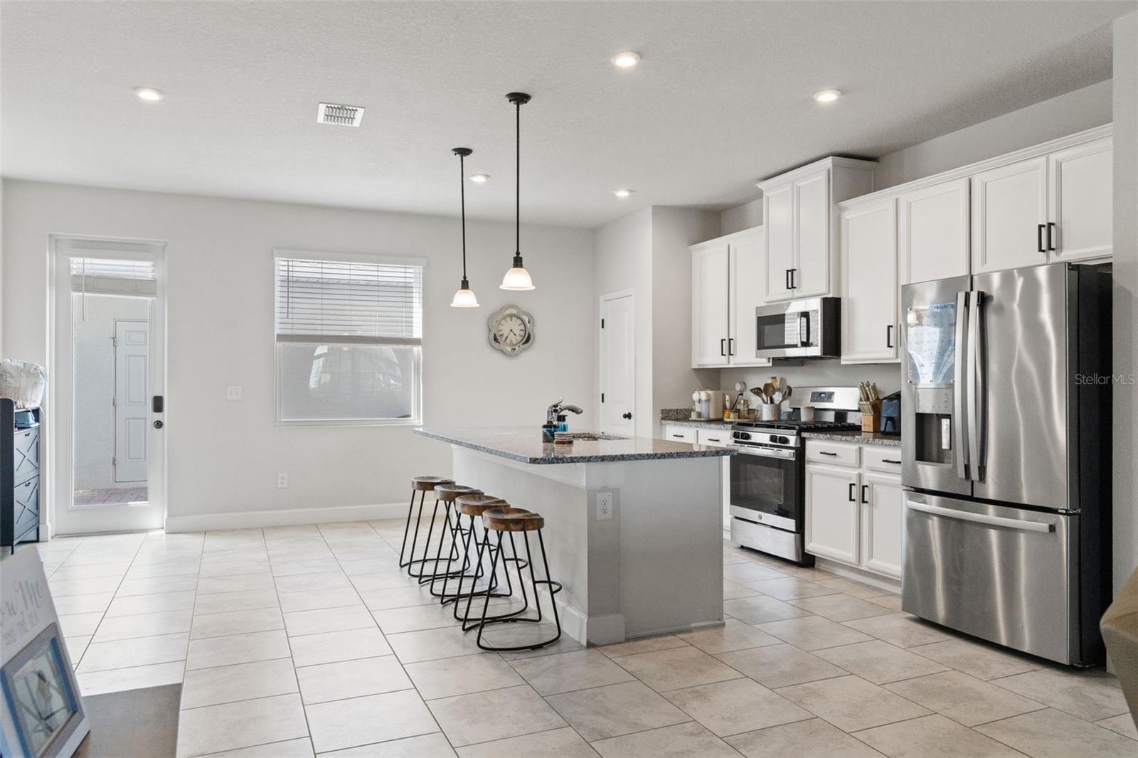 Image 19 of 51 For 15090 Caravan Avenue