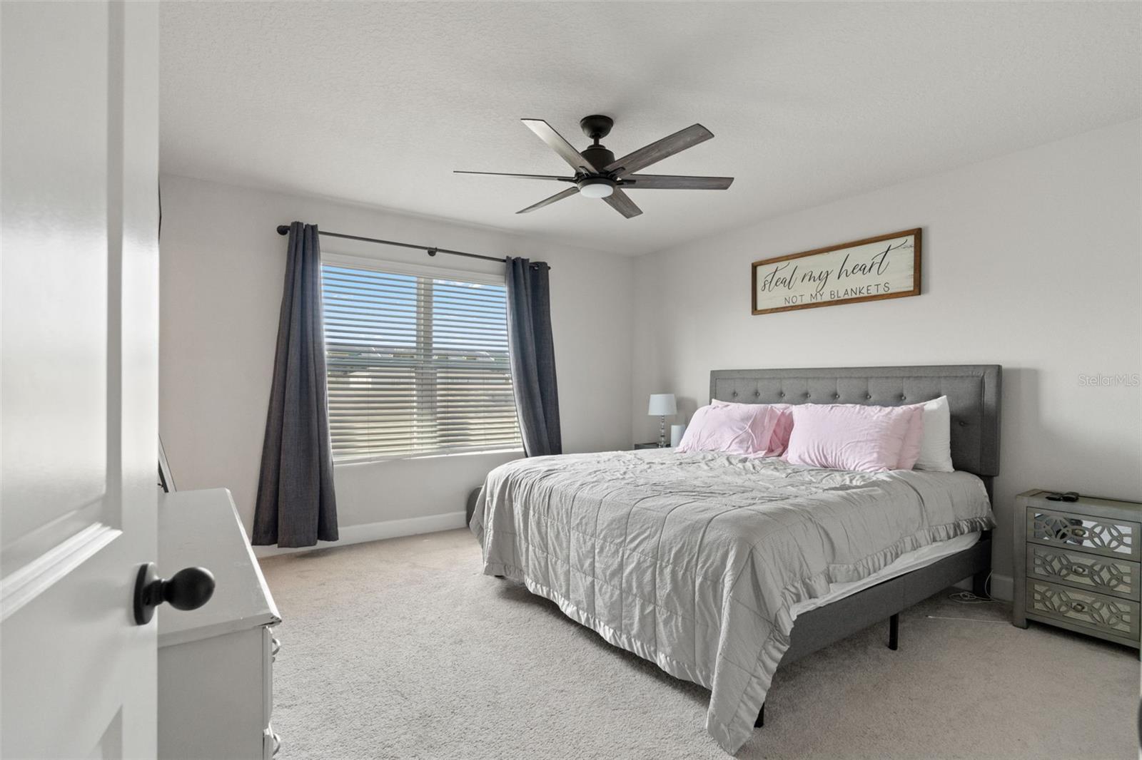 Image 7 of 51 For 15090 Caravan Avenue