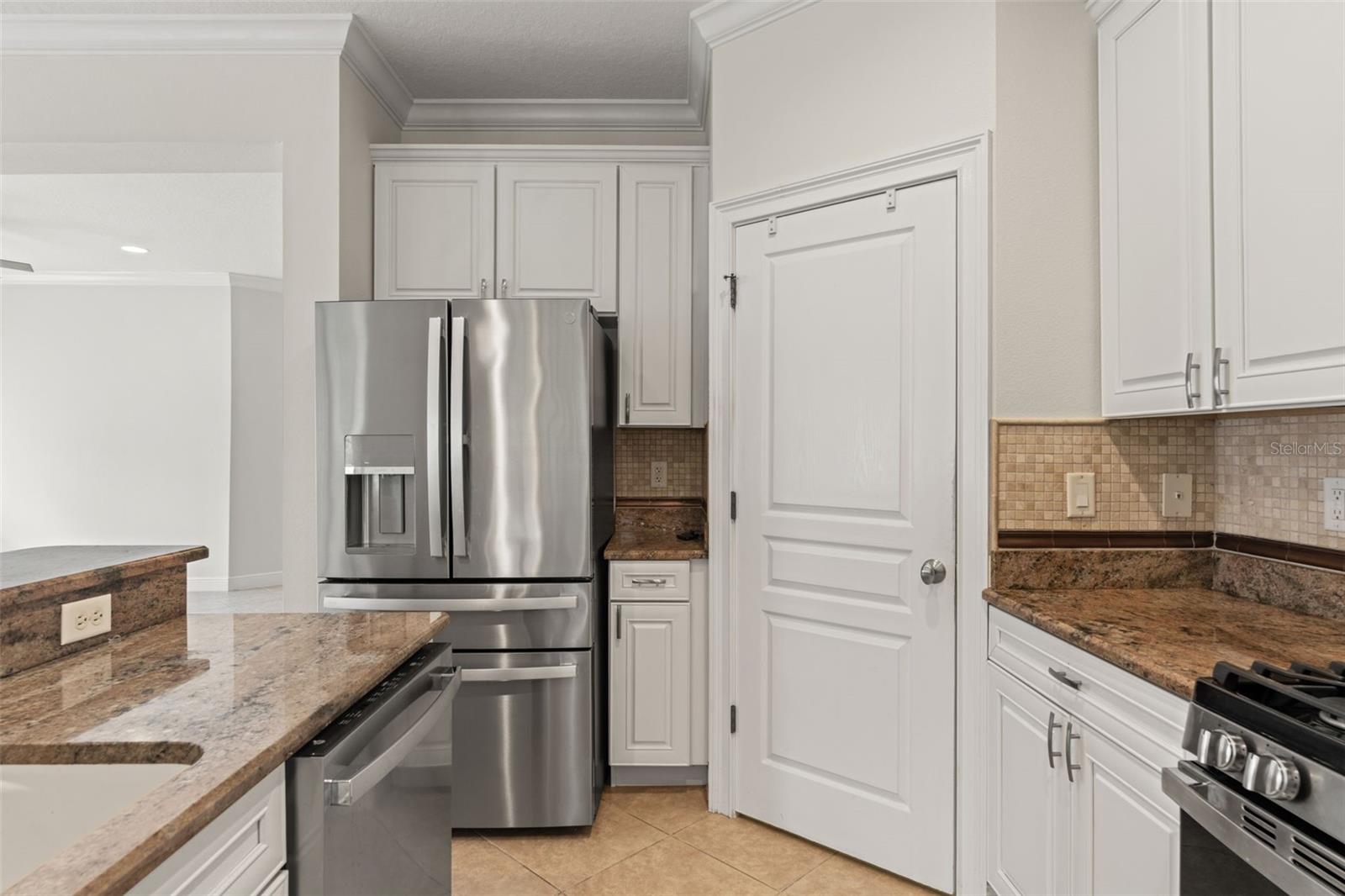 Image 33 of 96 For 19571 Lily Pond Court