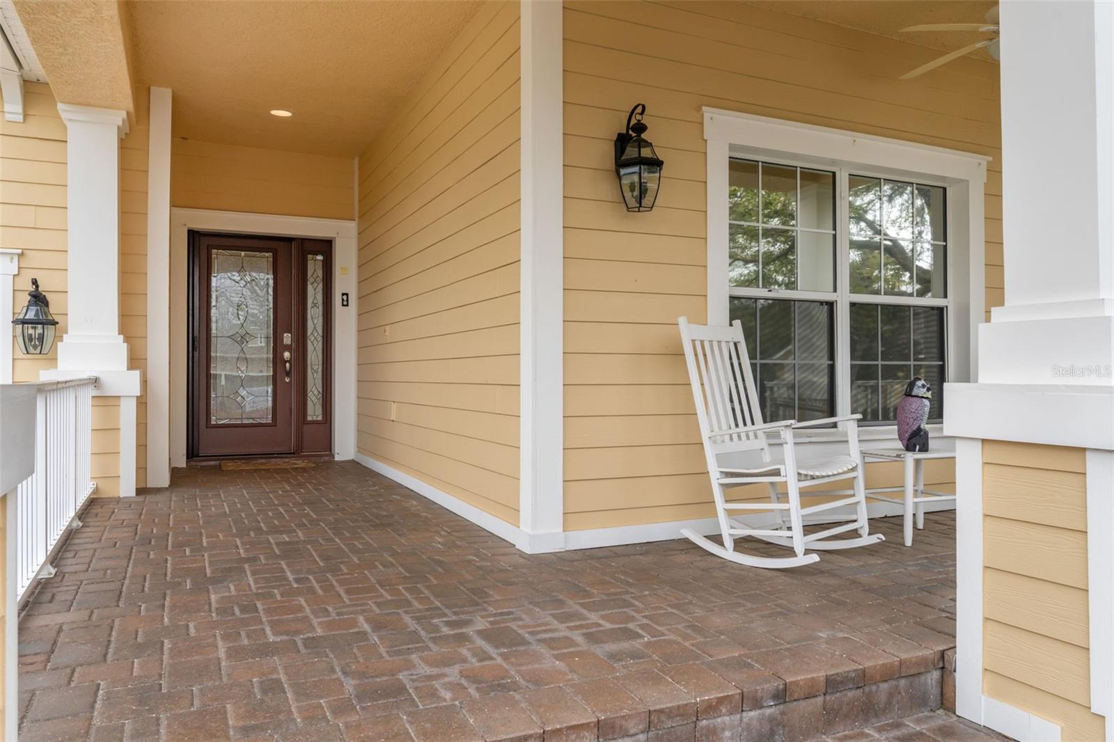 Image 6 of 96 For 19571 Lily Pond Court