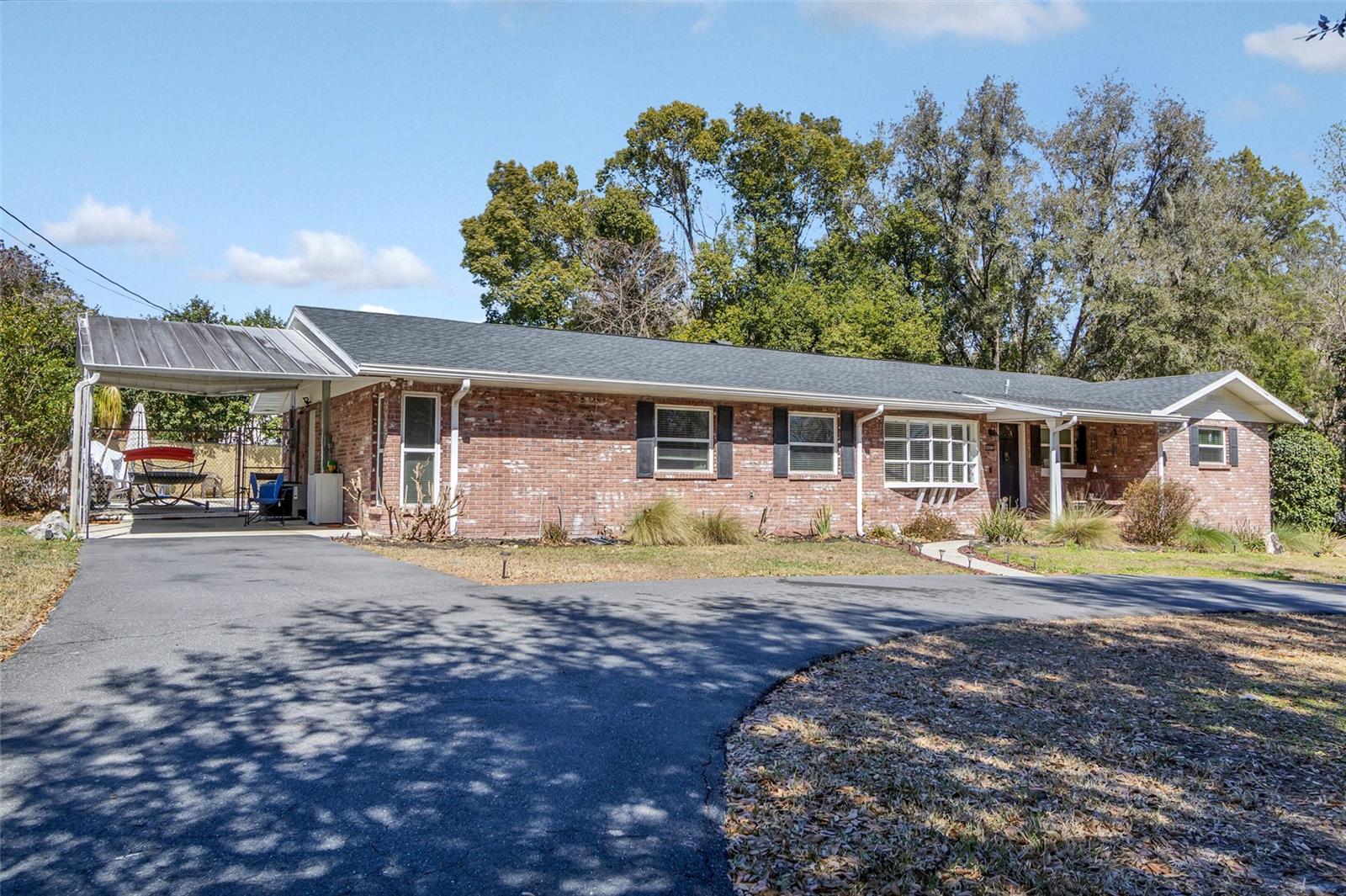 Image 24 of 93 For 23041 Dewitt Drive