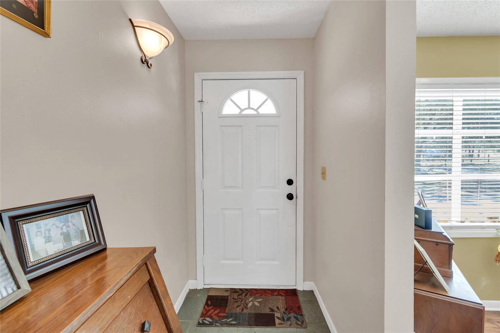 Image 37 of 93 For 23041 Dewitt Drive