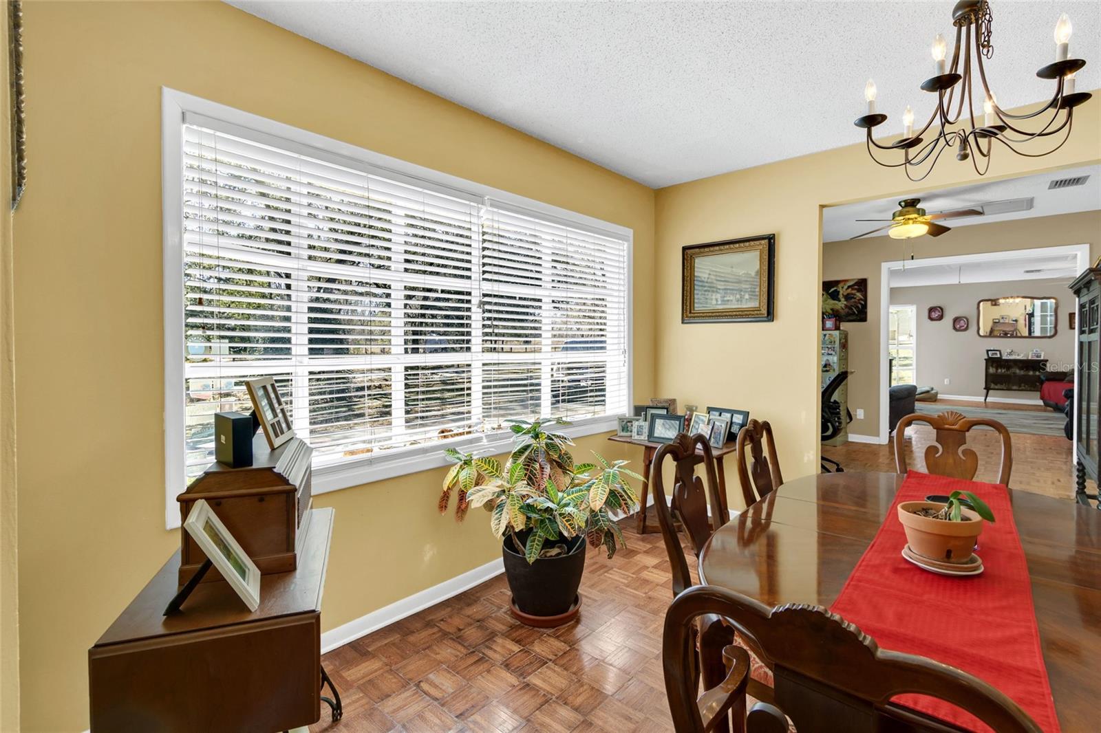 Image 38 of 93 For 23041 Dewitt Drive