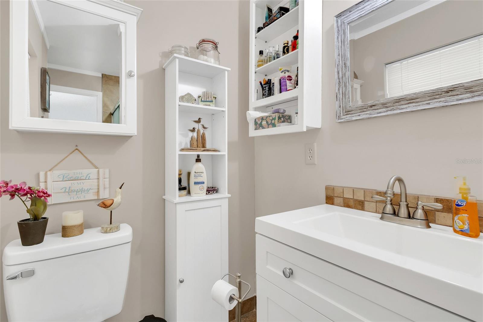 Image 50 of 93 For 23041 Dewitt Drive