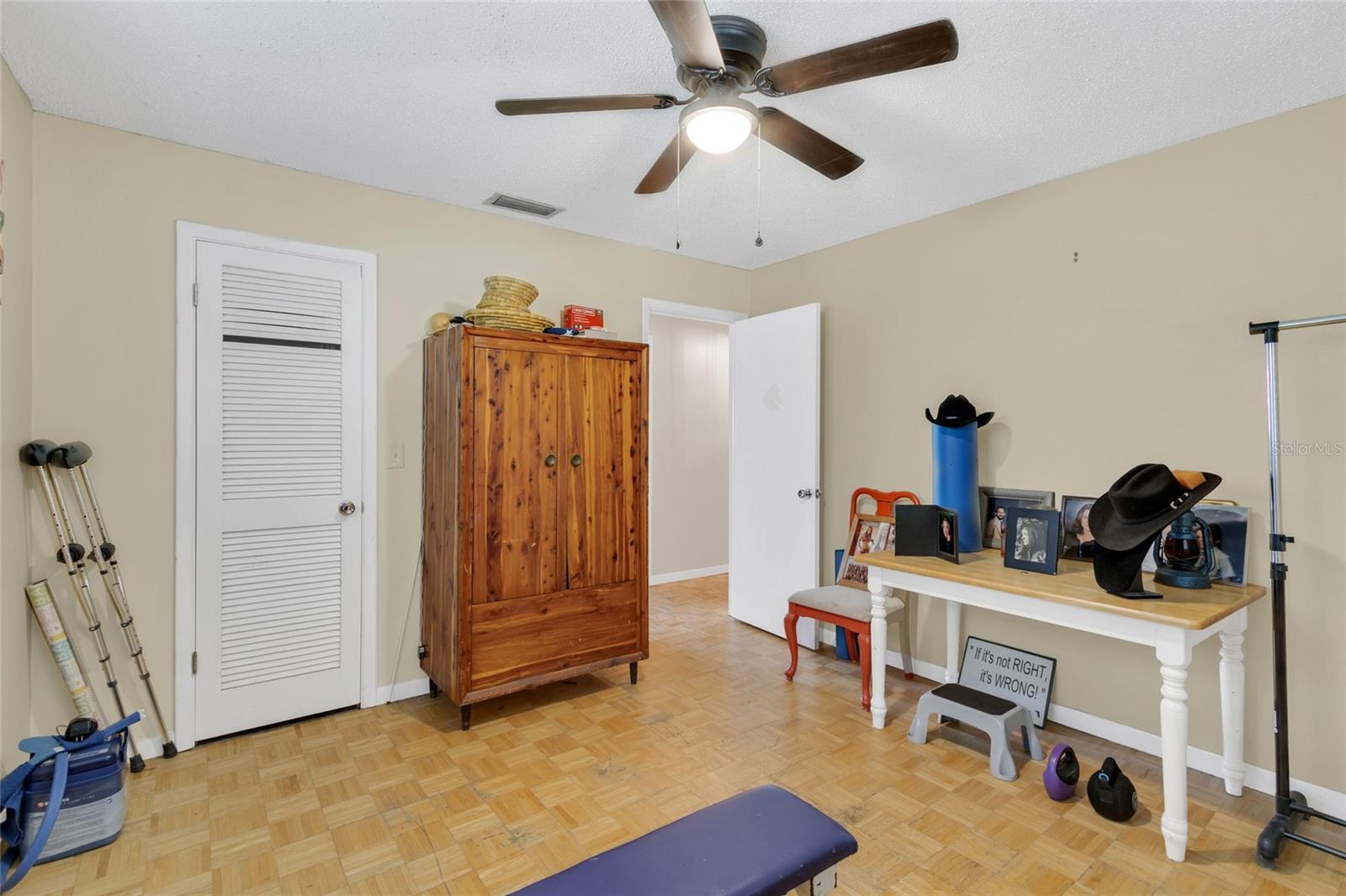 Image 54 of 93 For 23041 Dewitt Drive