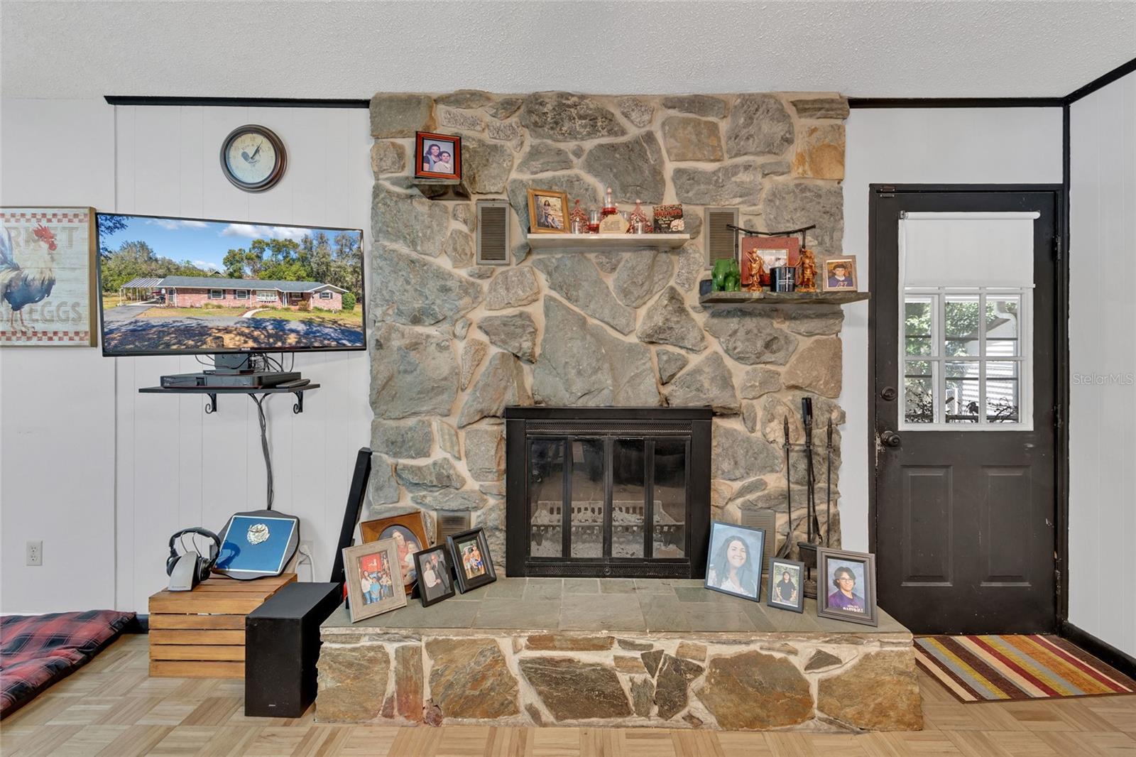 Image 62 of 93 For 23041 Dewitt Drive