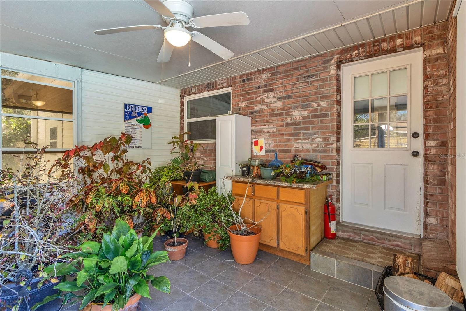 Image 86 of 93 For 23041 Dewitt Drive