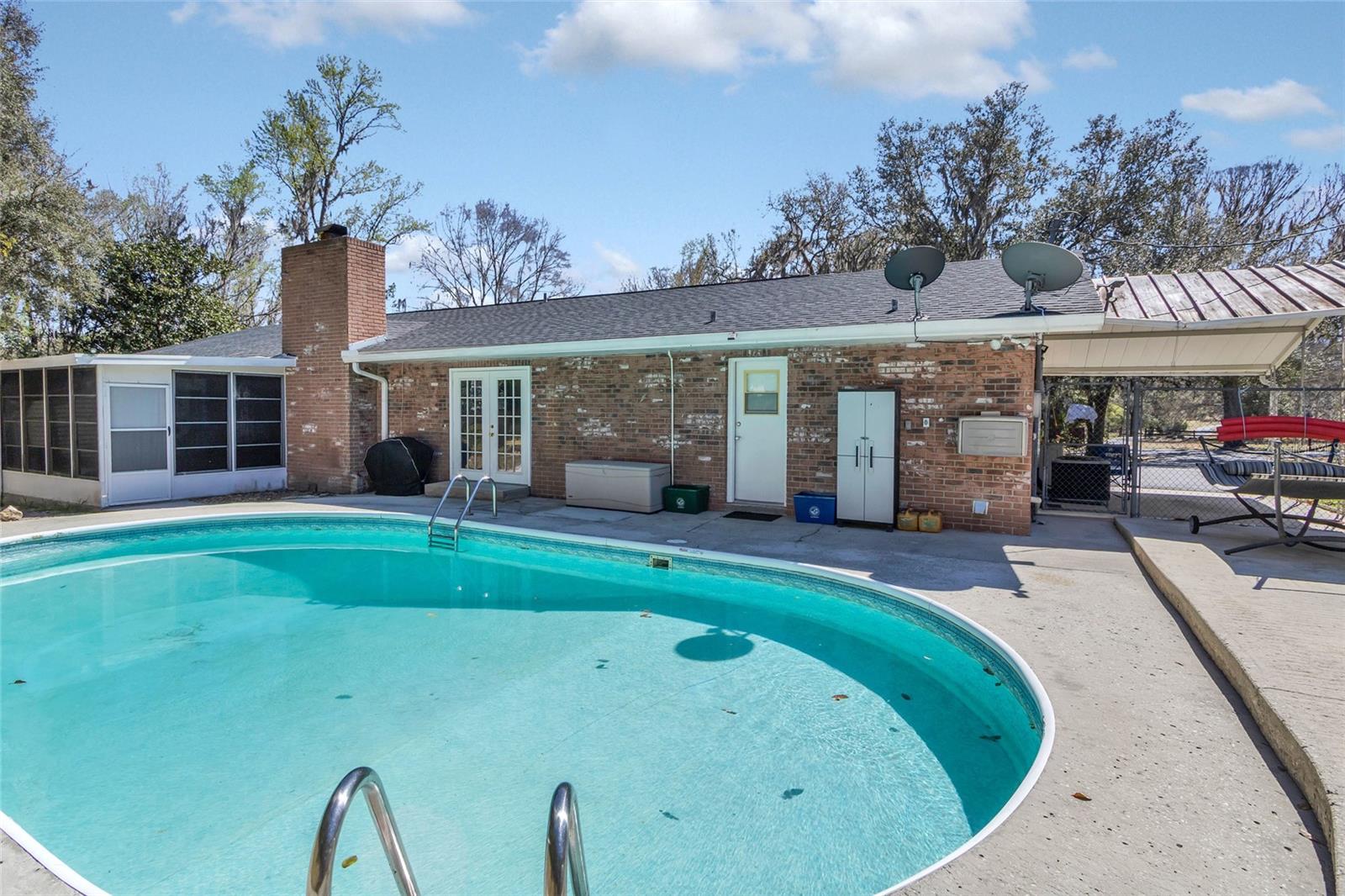 Image 91 of 93 For 23041 Dewitt Drive