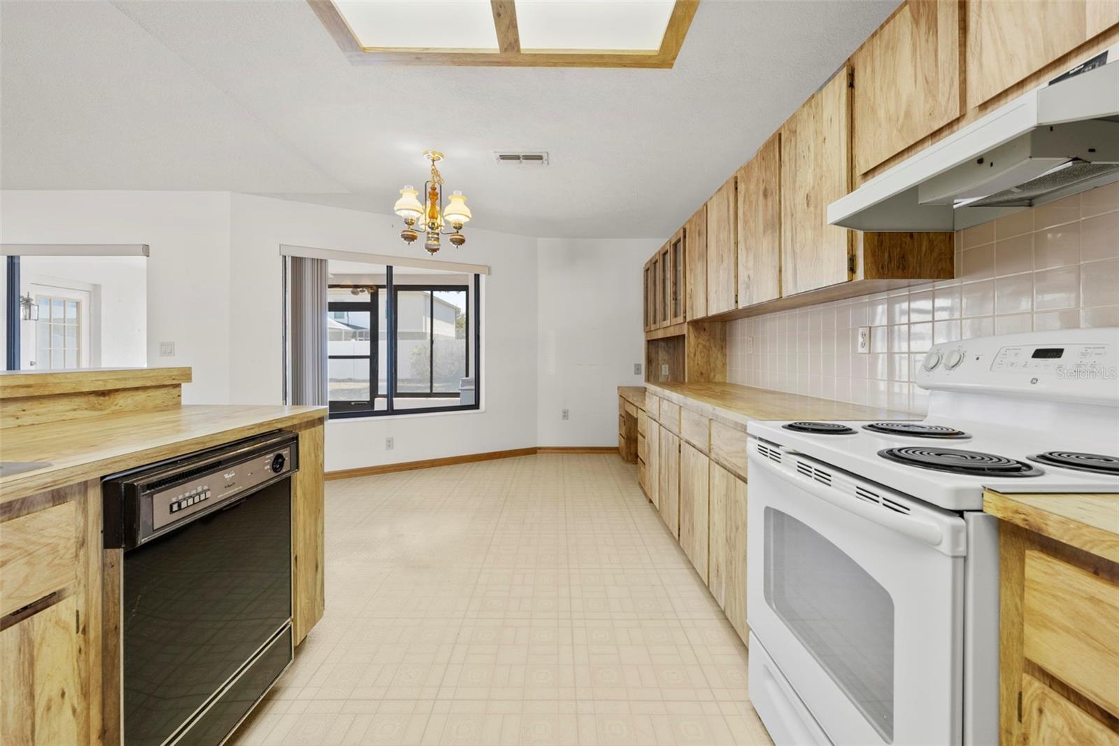 Image 16 of 43 For 11338 Terrell Road