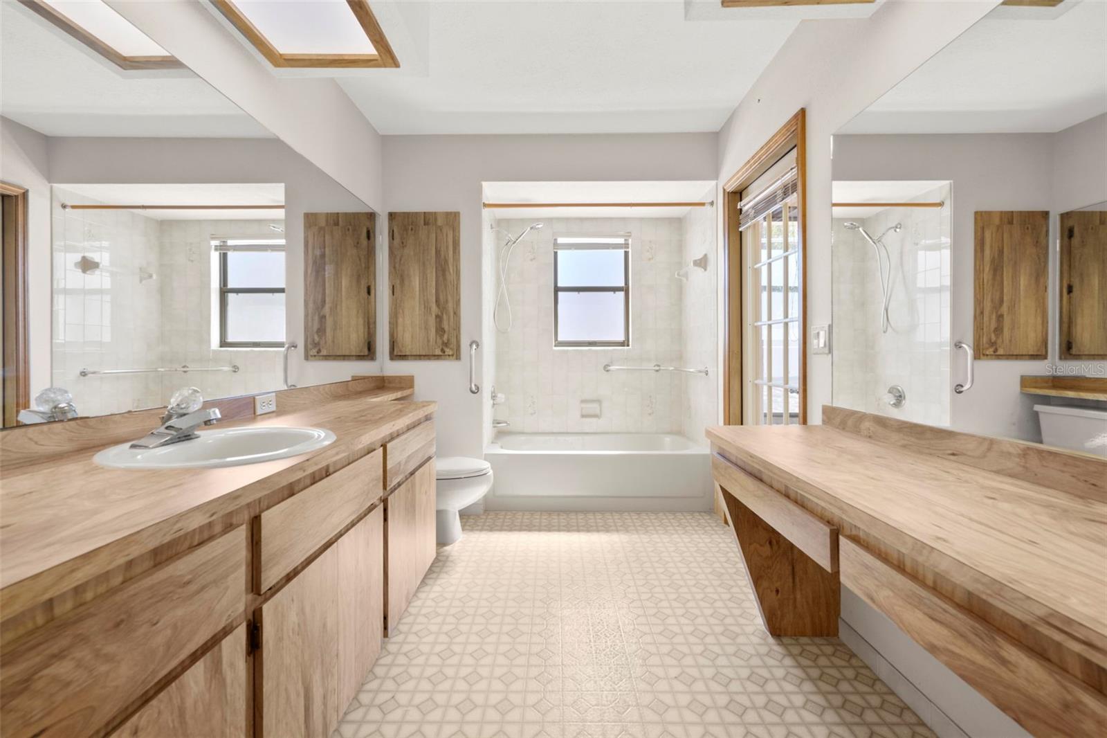 Image 37 of 43 For 11338 Terrell Road