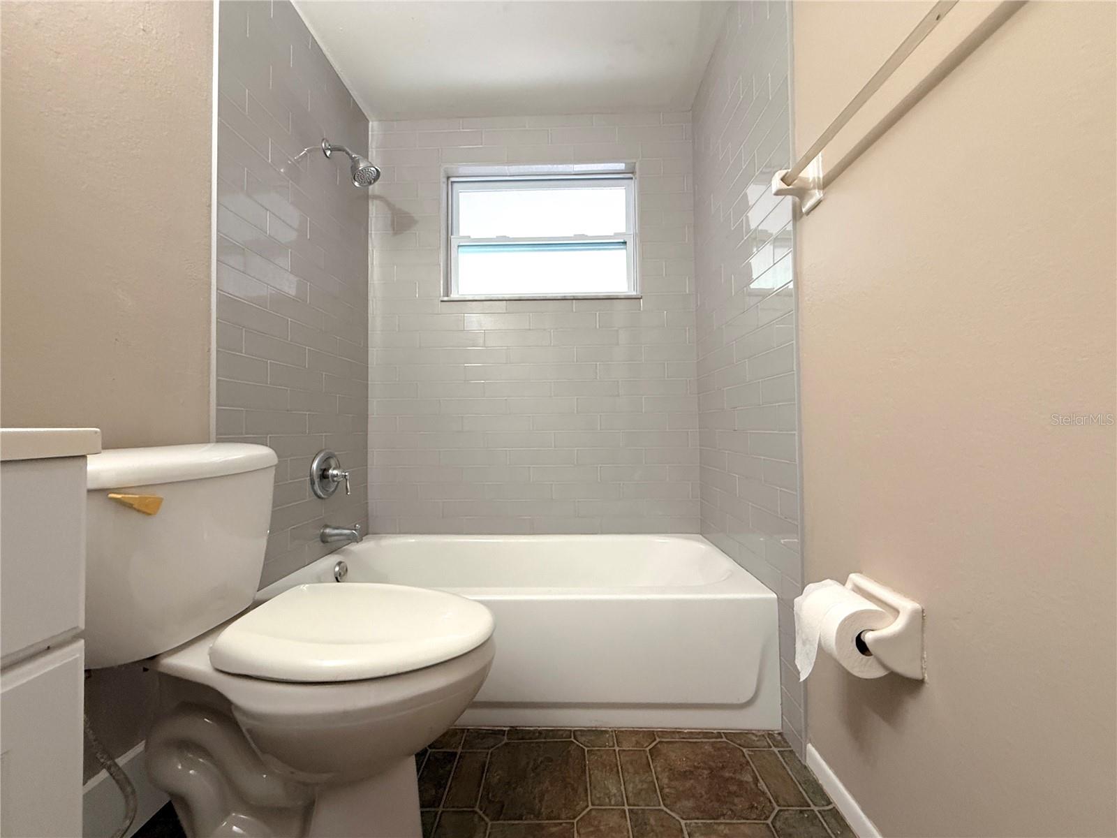 Image 17 of 35 For 9124 Cochise Lane