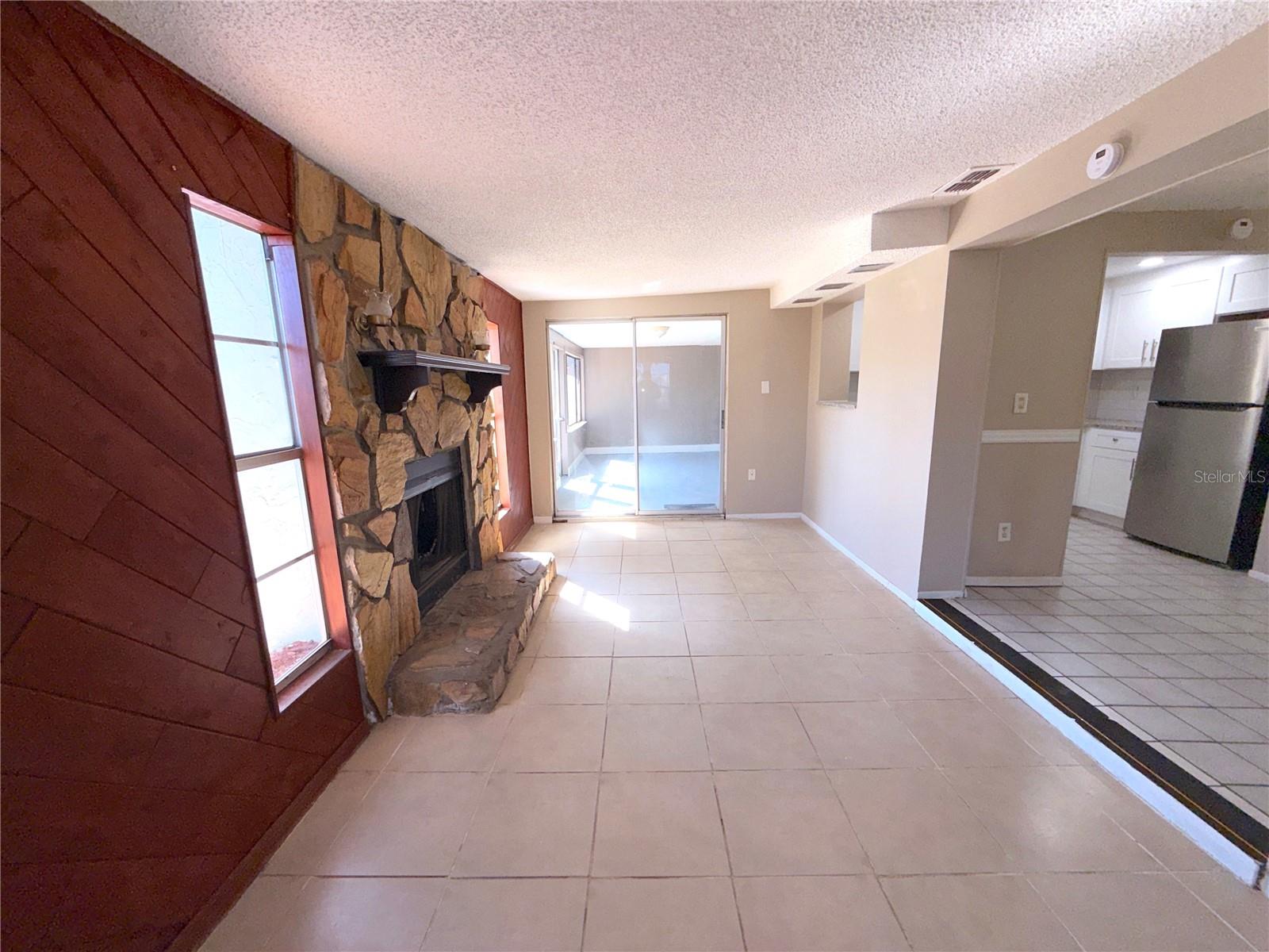 Image 26 of 35 For 9124 Cochise Lane