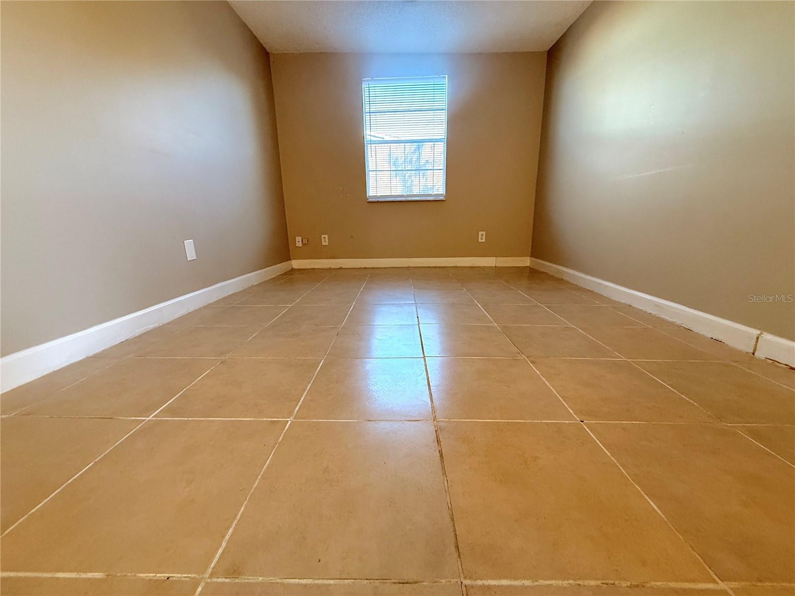 Image 27 of 35 For 9124 Cochise Lane