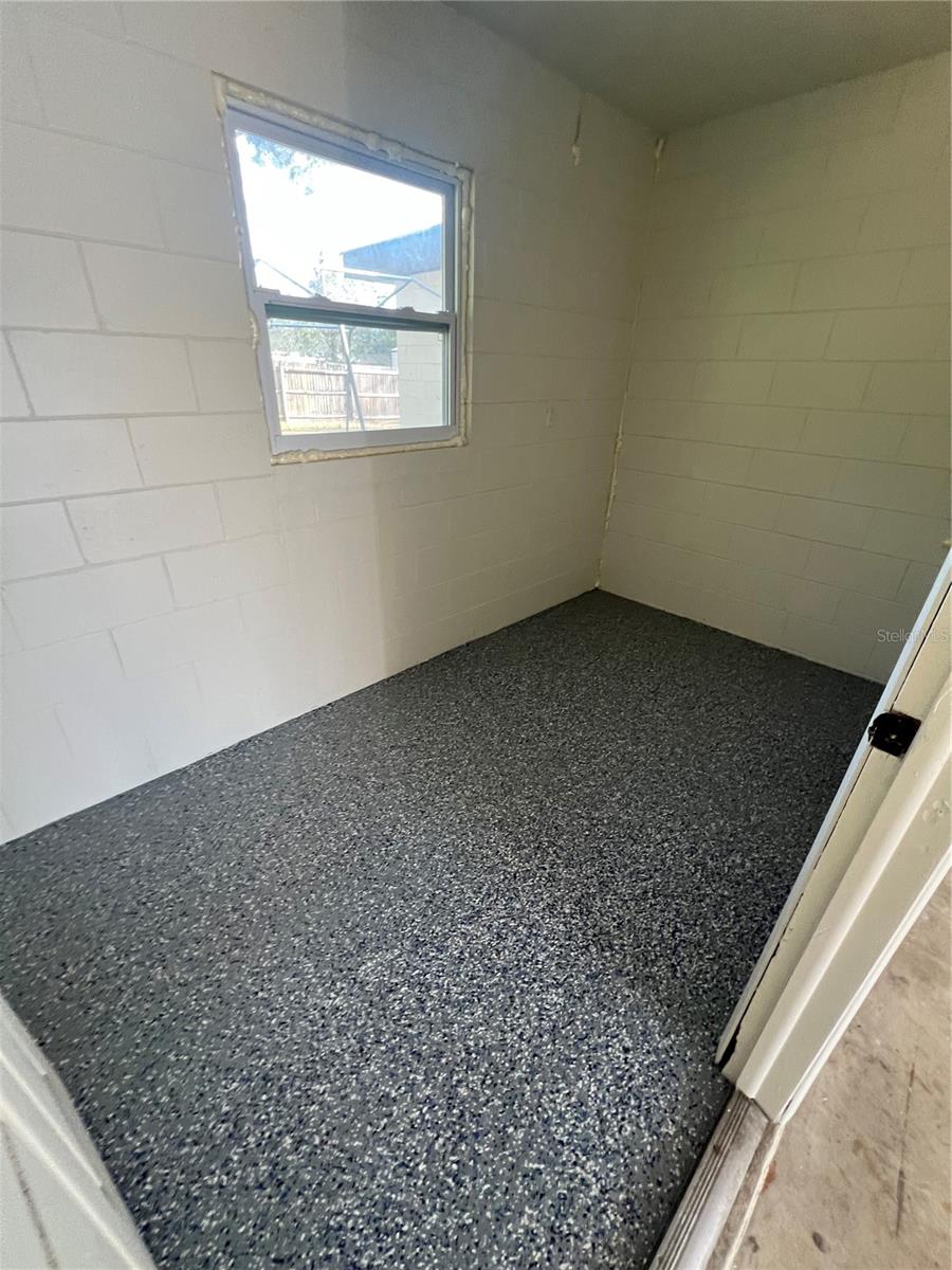 Image 23 of 32 For 935 5th Terrace