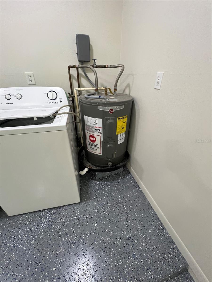 Image 24 of 32 For 935 5th Terrace