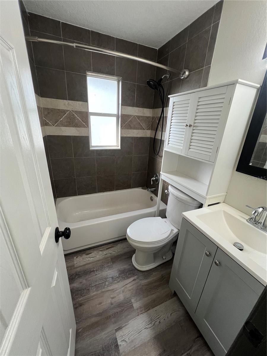 Image 29 of 32 For 935 5th Terrace