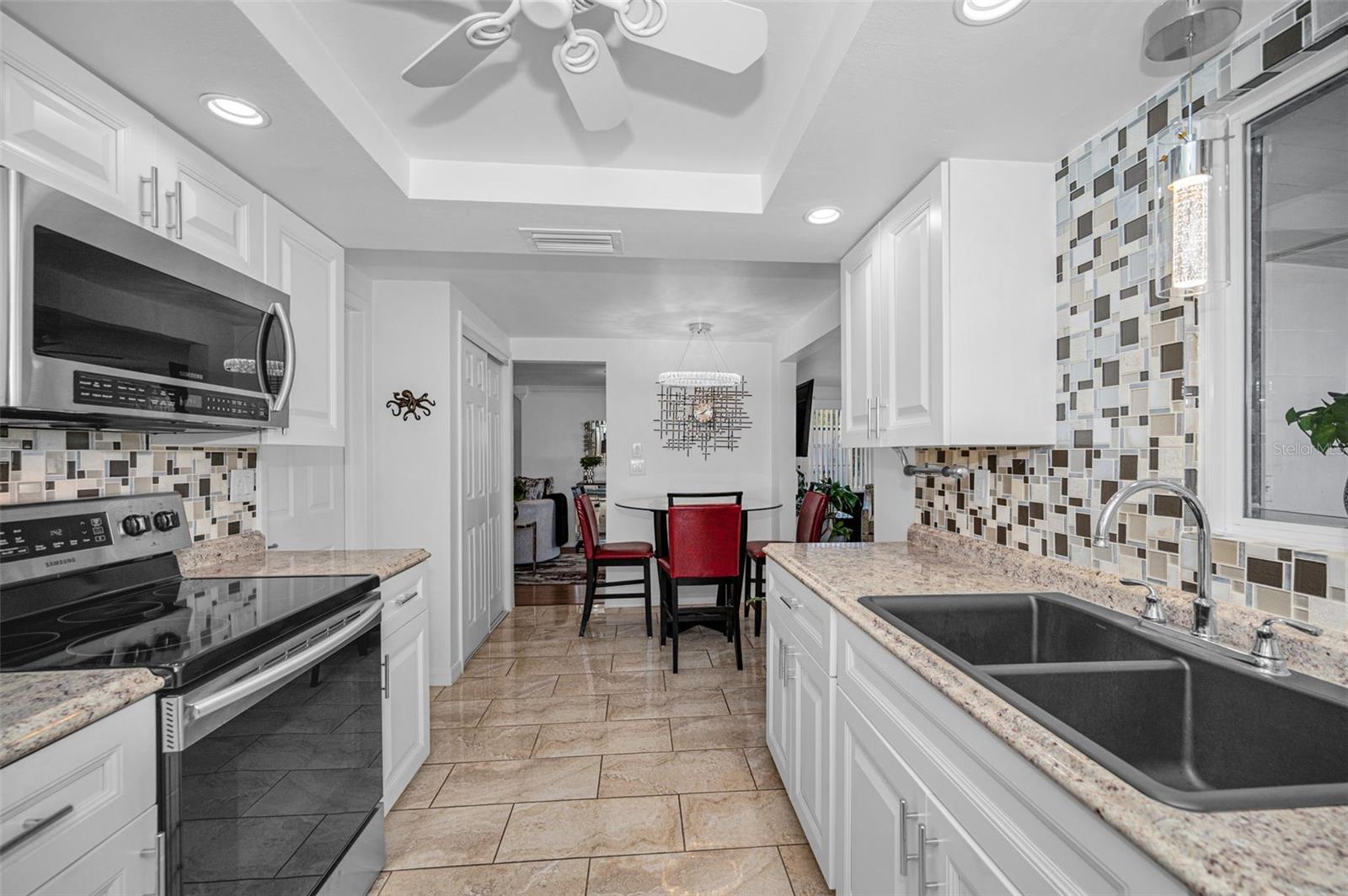 Image 16 of 54 For 7233 Seashore Drive