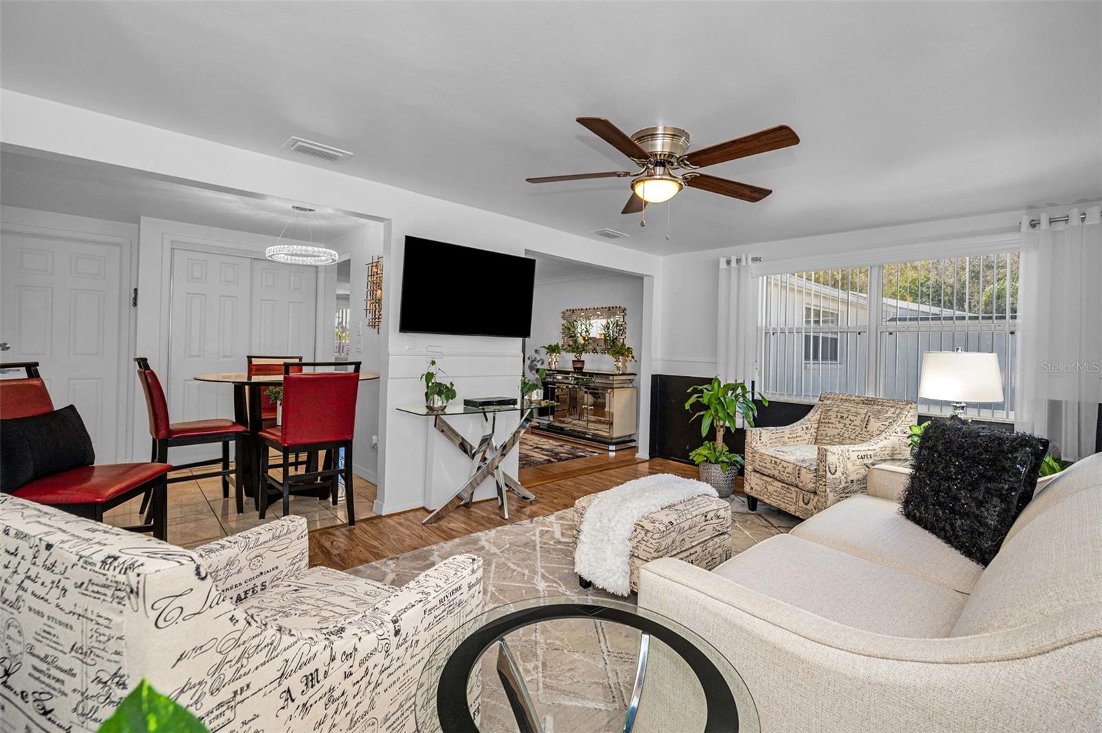 Image 21 of 54 For 7233 Seashore Drive