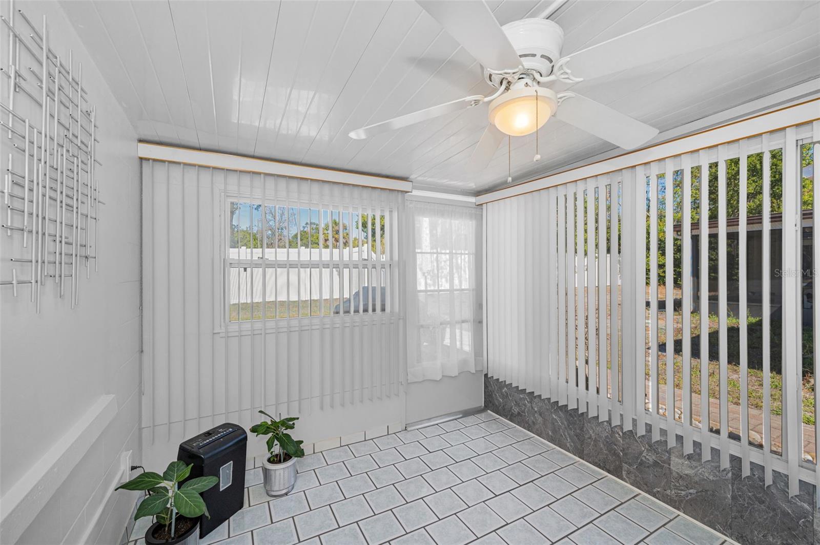 Image 33 of 54 For 7233 Seashore Drive