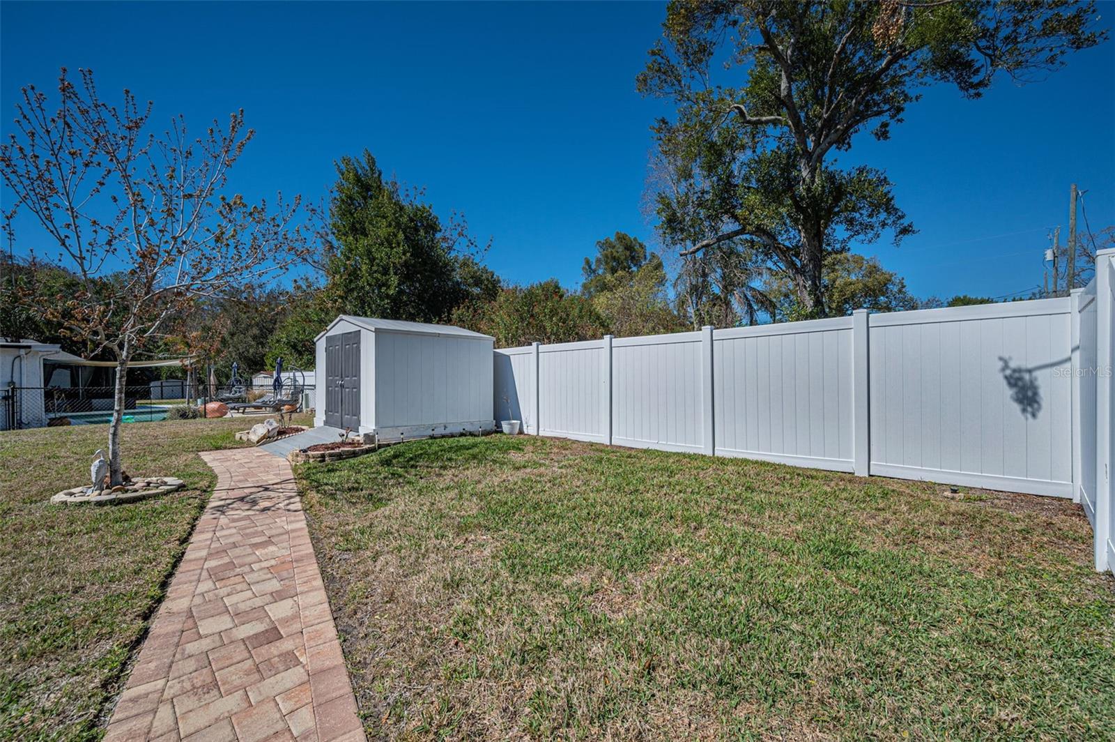 Image 37 of 54 For 7233 Seashore Drive