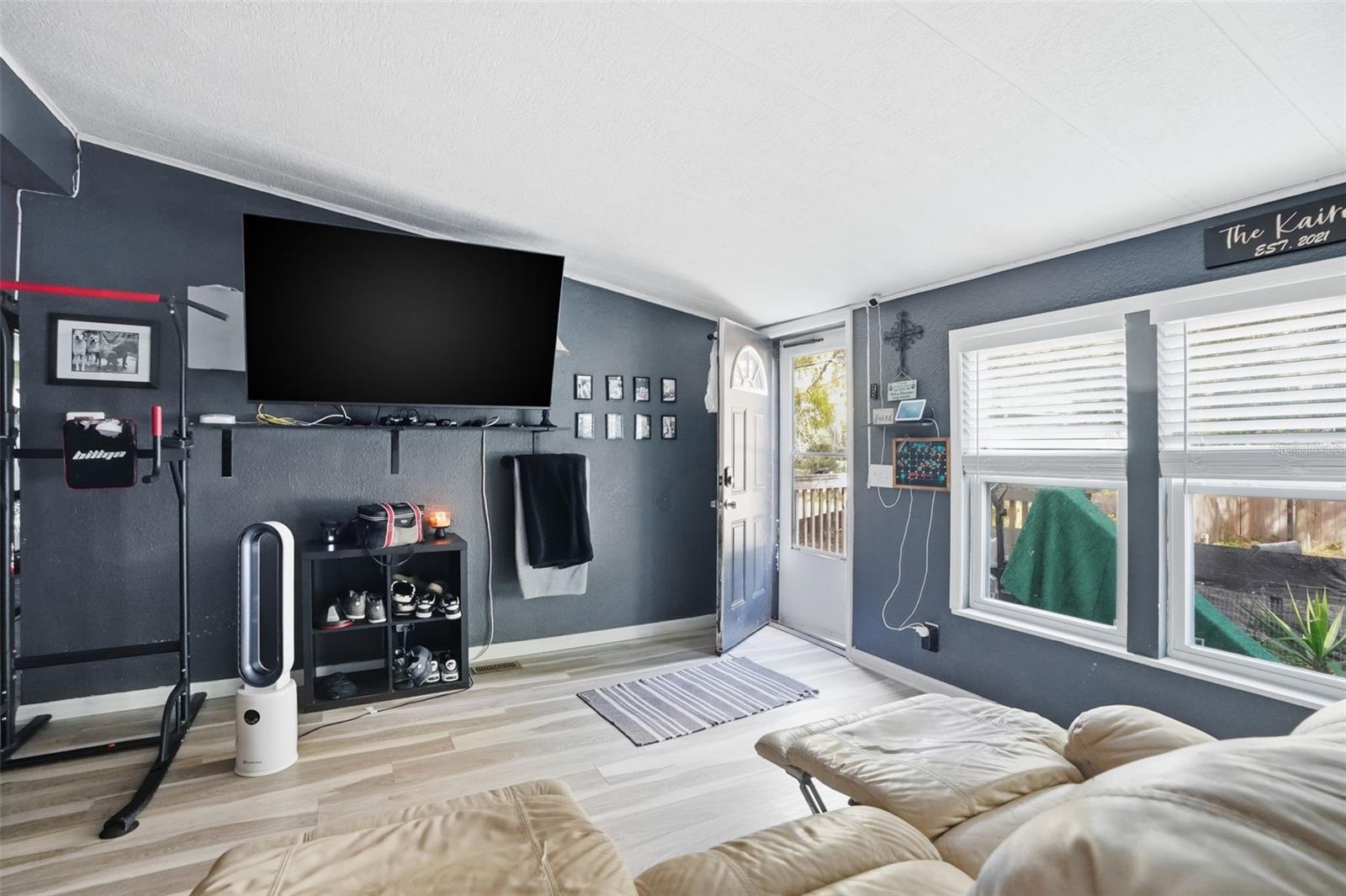 Image 3 of 38 For 8604 Cameo Drive