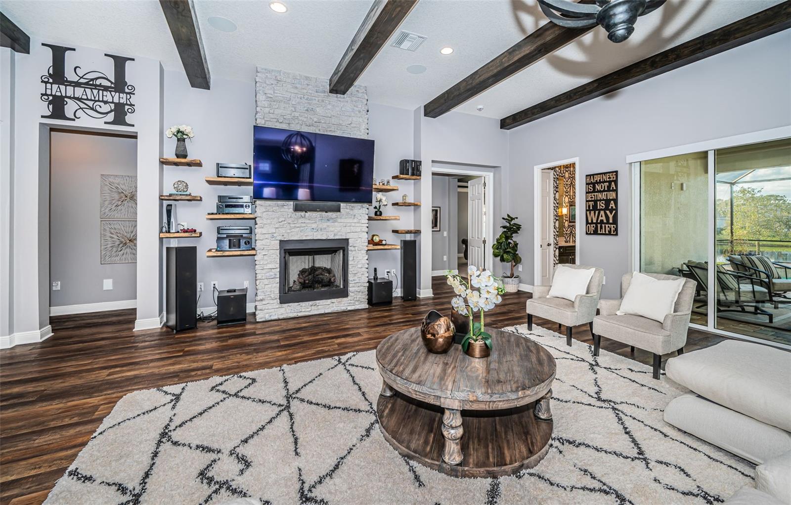 Listing photo id 17 for 4197 Glade Wood Loop