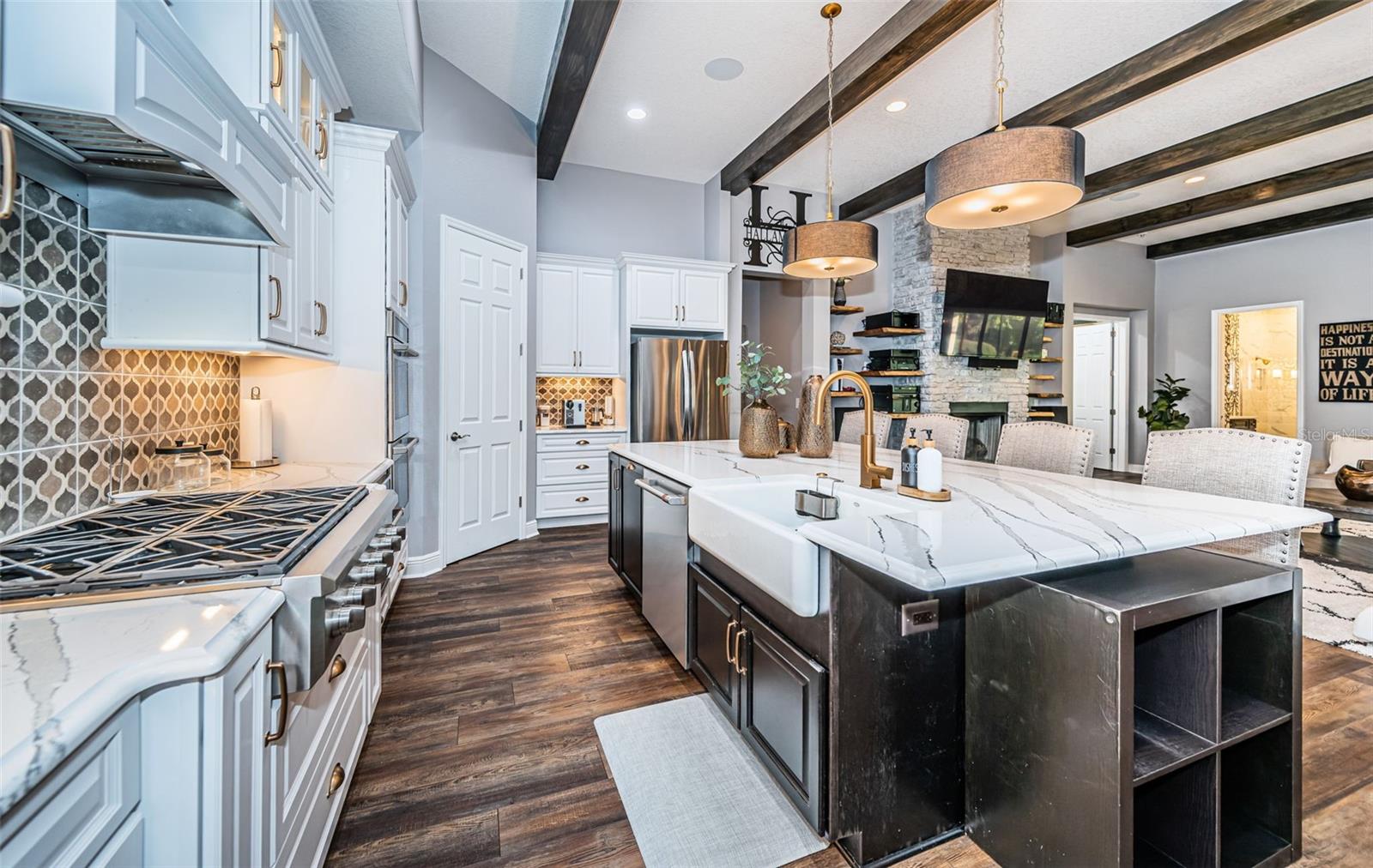 Listing photo id 26 for 4197 Glade Wood Loop