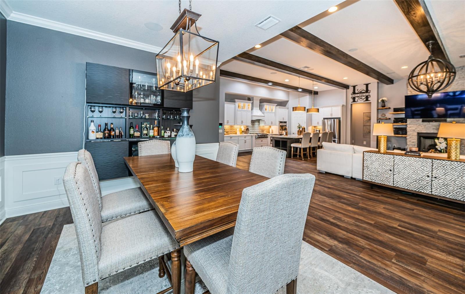 Listing photo id 33 for 4197 Glade Wood Loop