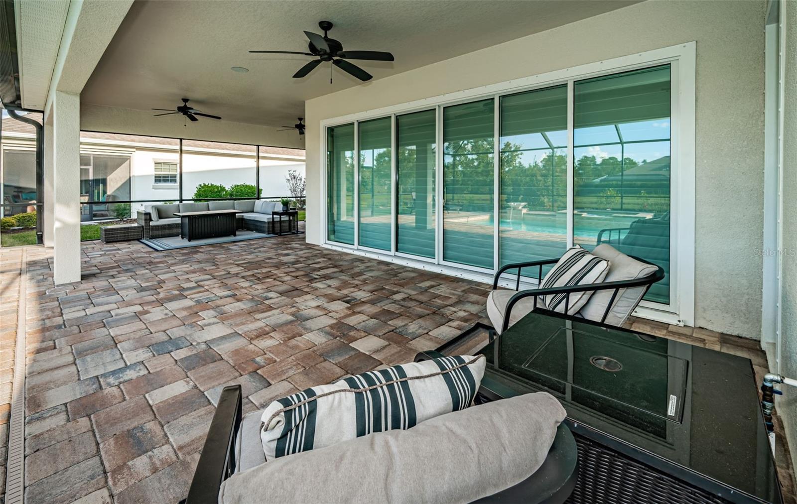 Listing photo id 54 for 4197 Glade Wood Loop