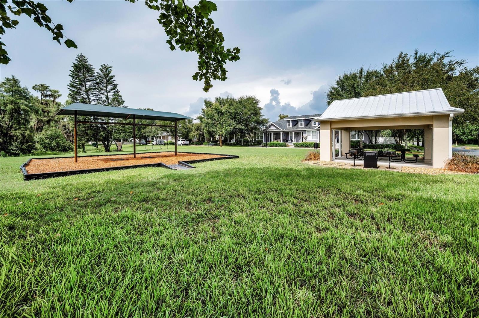 Listing photo id 66 for 4197 Glade Wood Loop