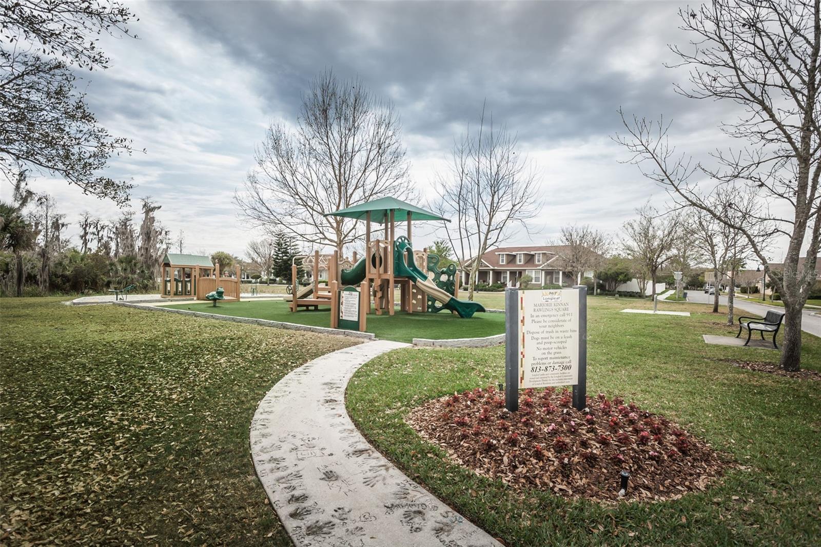 Listing photo id 74 for 4197 Glade Wood Loop