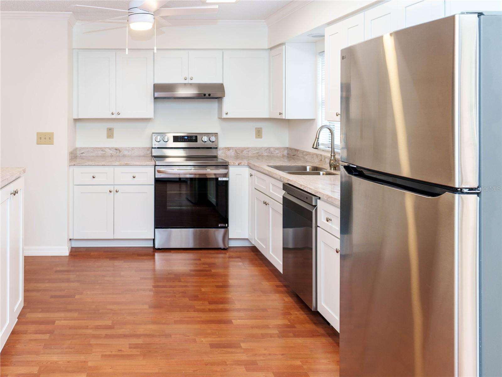 Image 4 of 23 For 6652 Dartmoor Lane 5a