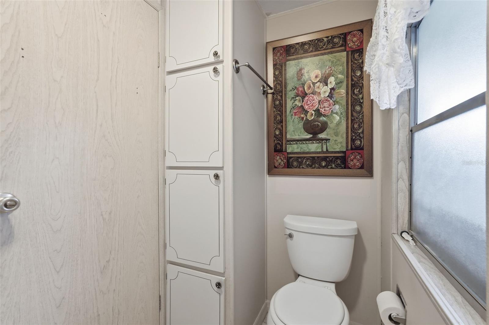 Image 20 of 47 For 2101 Maui Drive