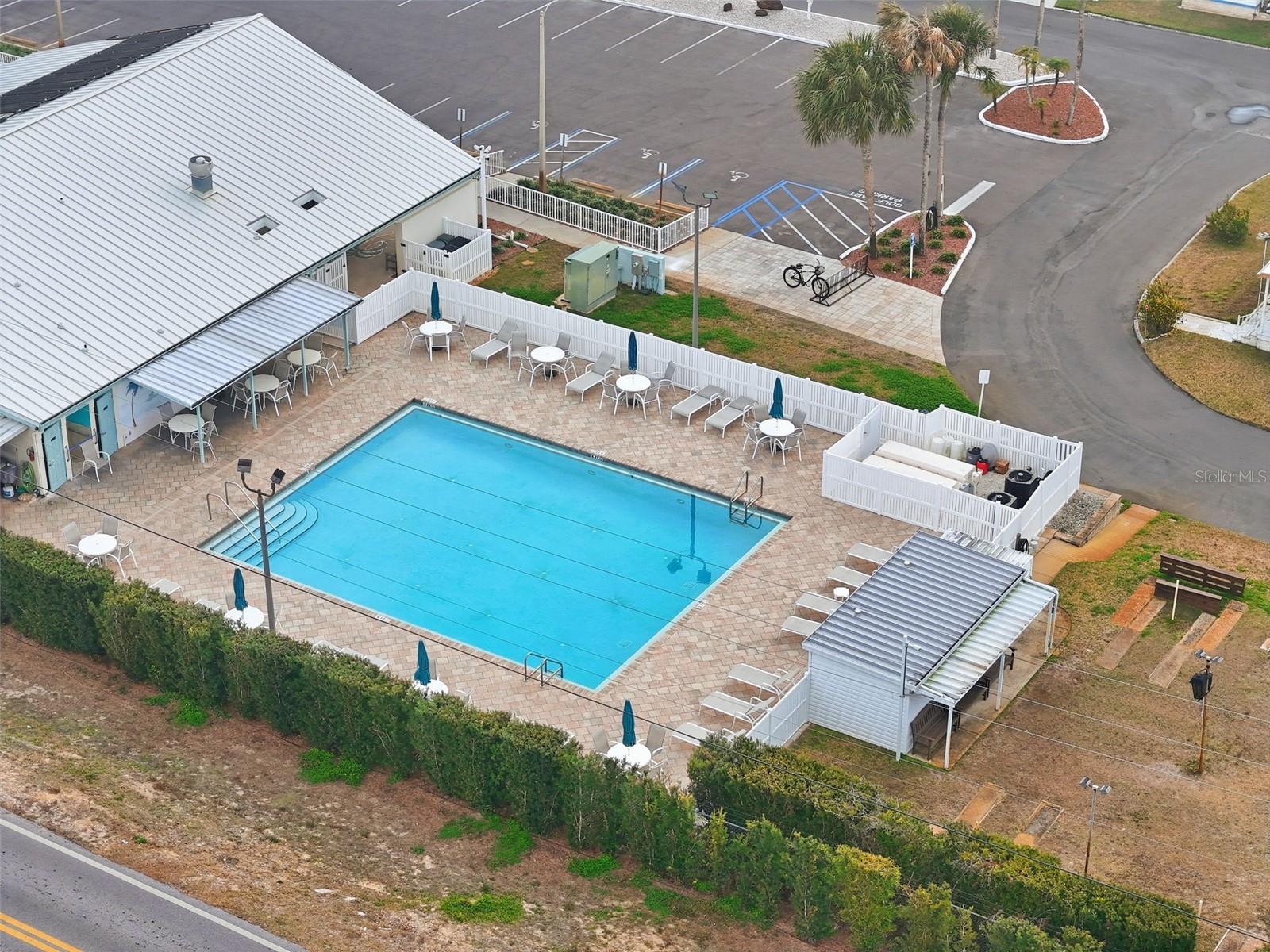 Image 36 of 47 For 2101 Maui Drive